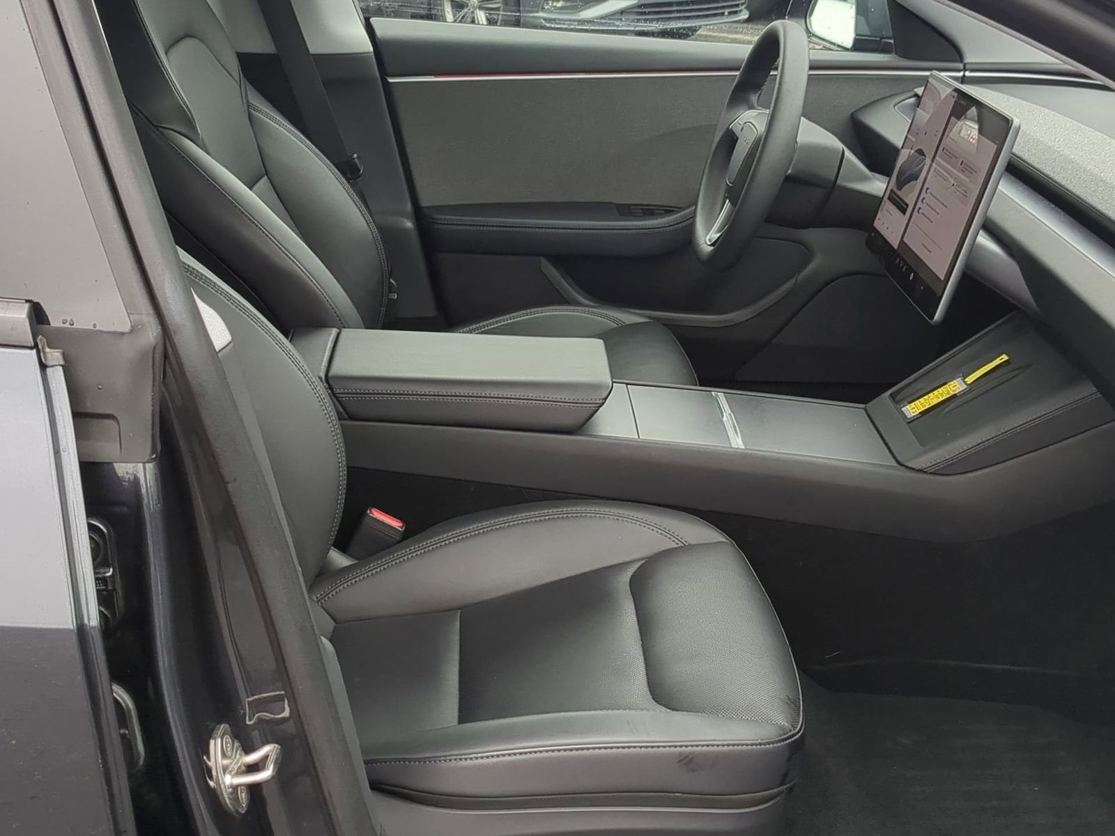 Thumbnail: 2024 Tesla Model 3 - 21