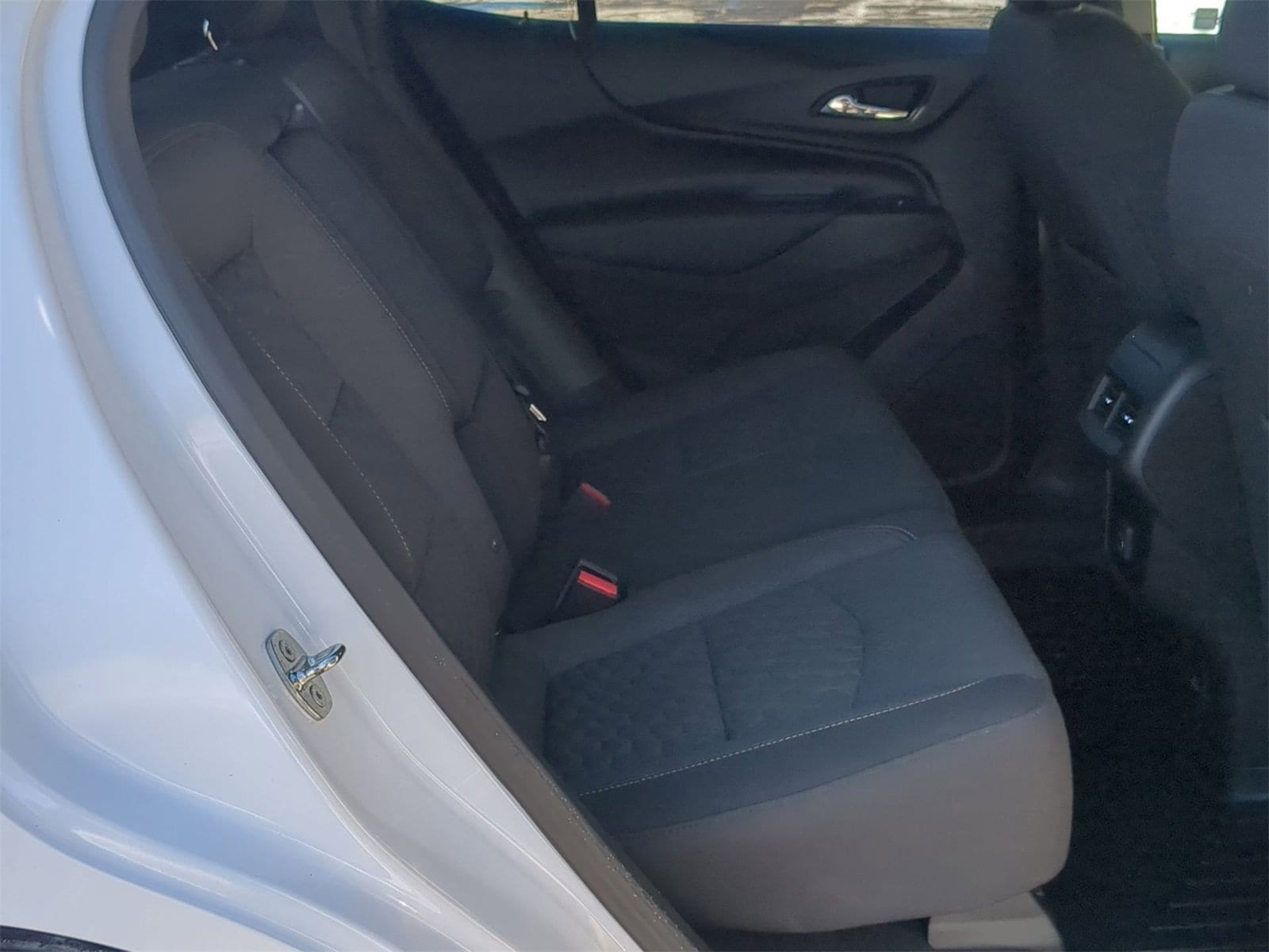 Thumbnail: 2019 Chevrolet Equinox - 27