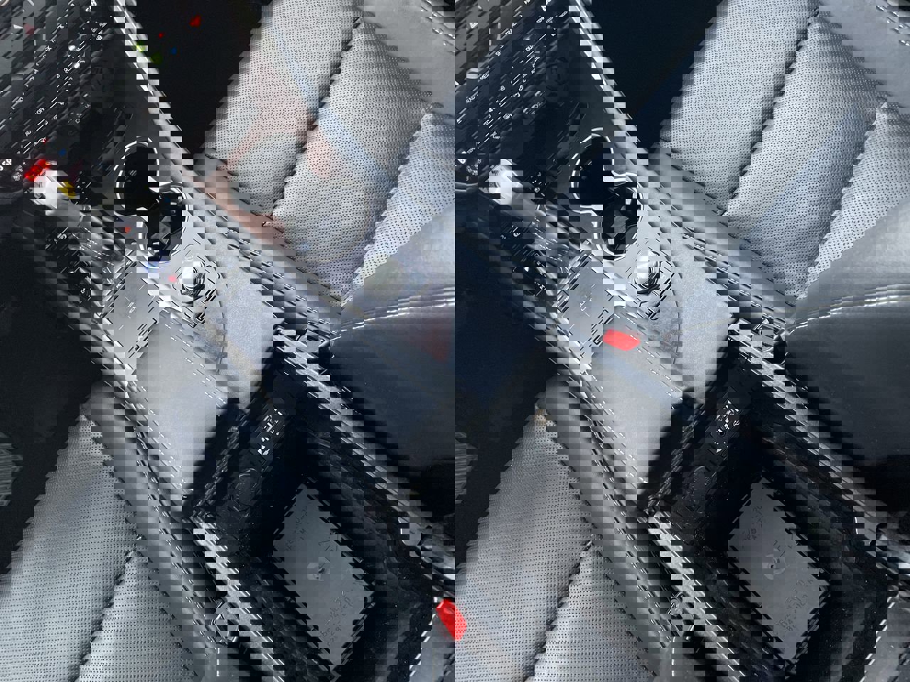 Thumbnail: 2021 Lexus RX - 26