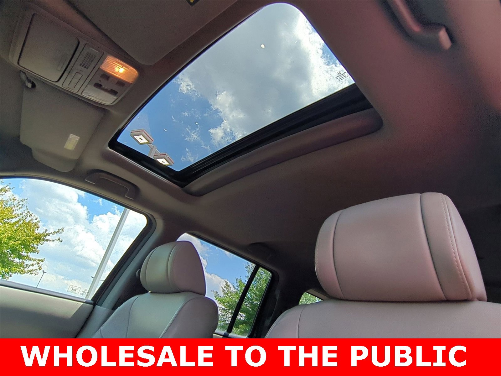 Thumbnail: 2011 Honda Pilot - 17