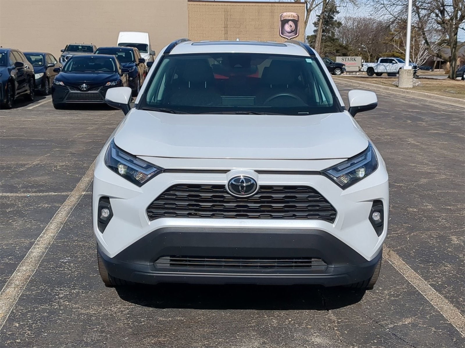 Thumbnail: 2024 Toyota RAV4 - 17