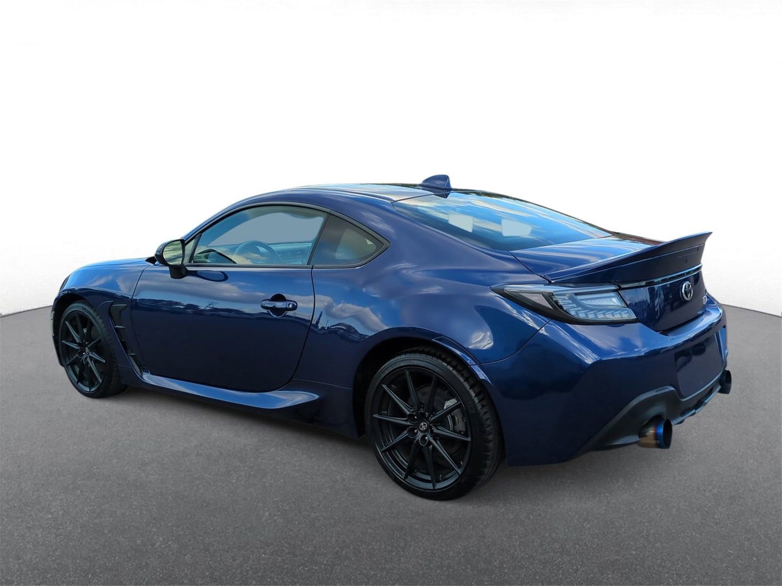 Thumbnail: 2023 Toyota GR86 - 6