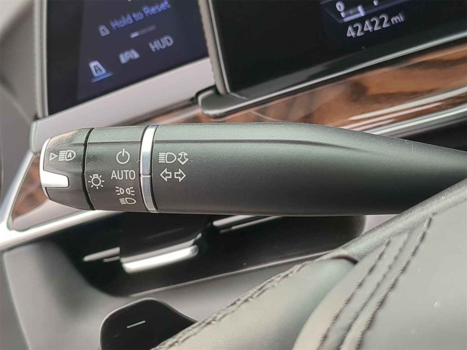 Thumbnail: 2022 Cadillac Escalade - 30