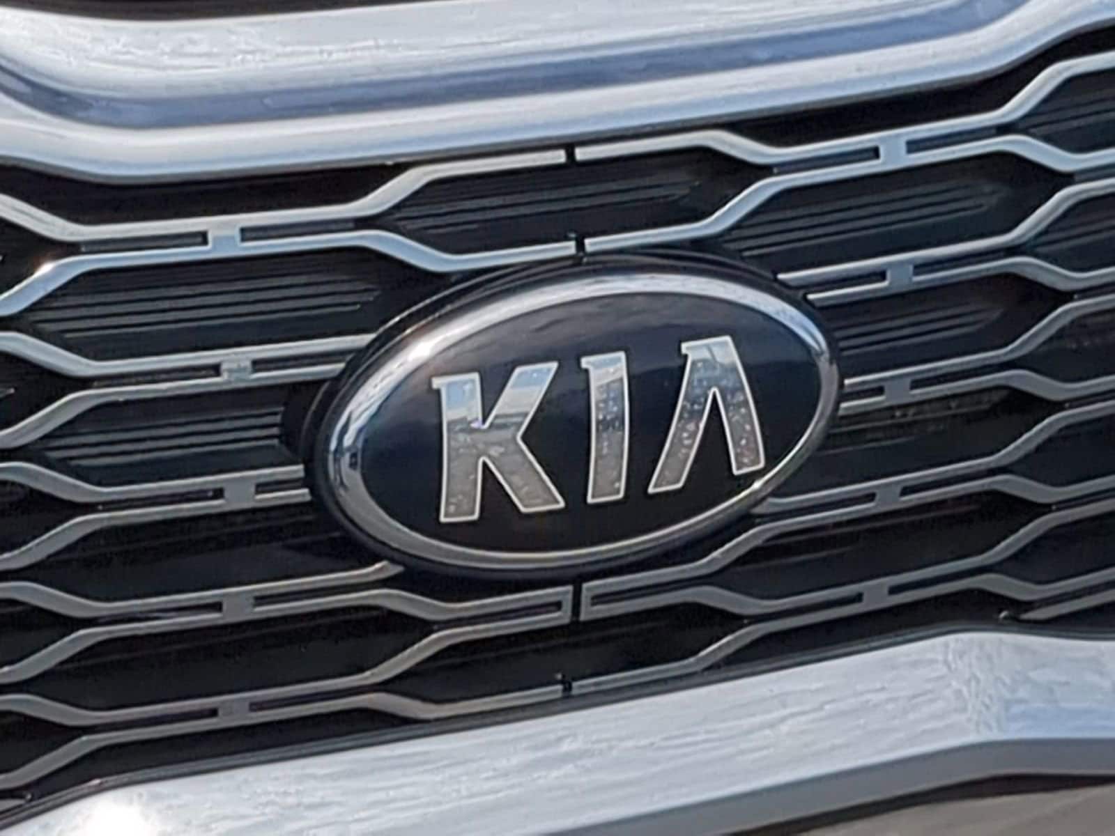 Thumbnail: 2020 Kia Telluride - 12