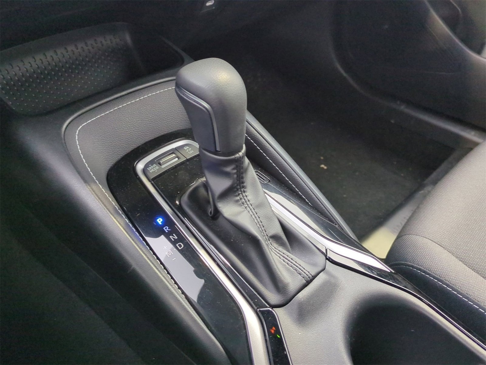 Thumbnail: 2025 Toyota Corolla - 31