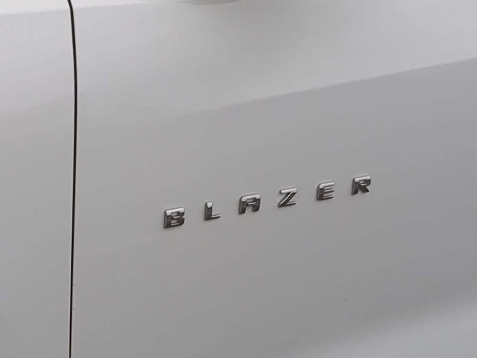 Thumbnail: 2020 Chevrolet Blazer - 13