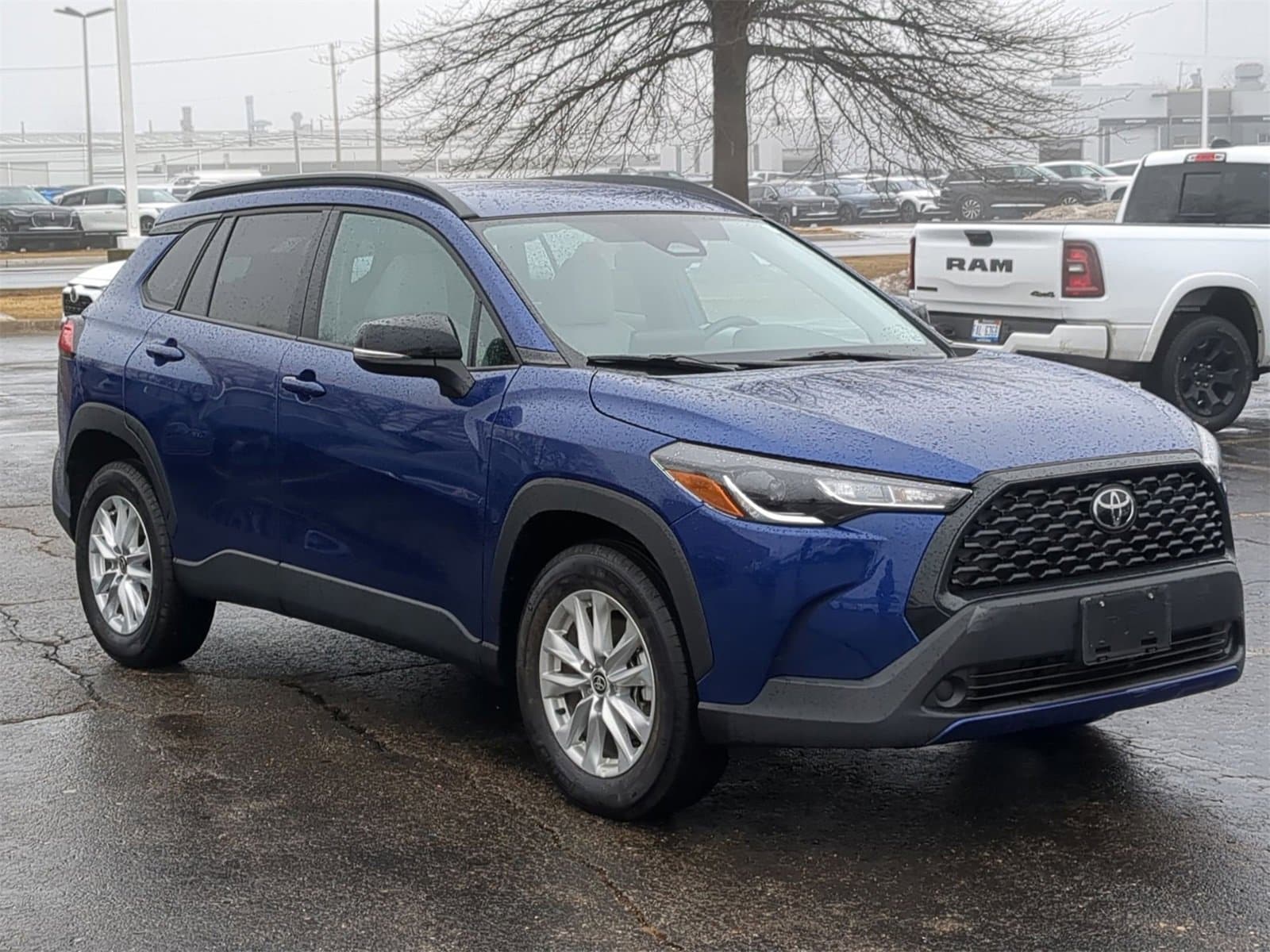 Thumbnail: 2025 Toyota Corolla Cross - 16