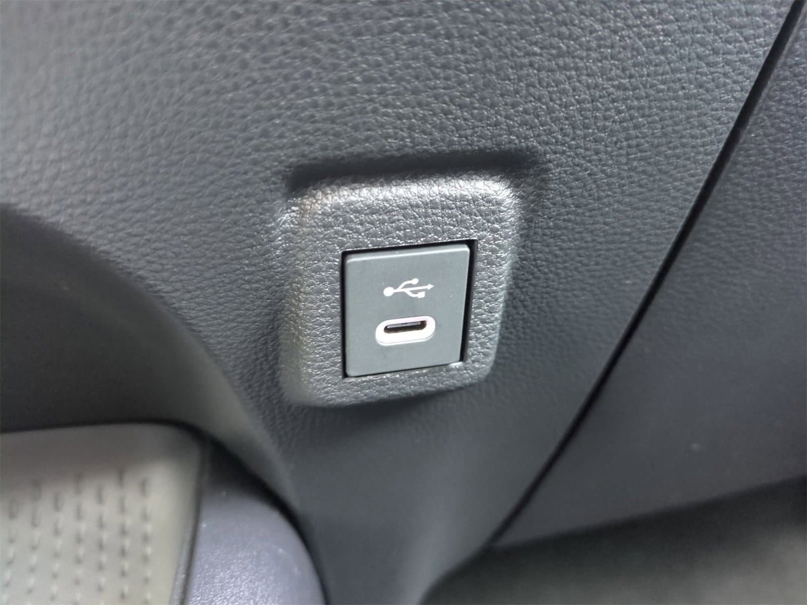 Thumbnail: 2026 Toyota Corolla - 31