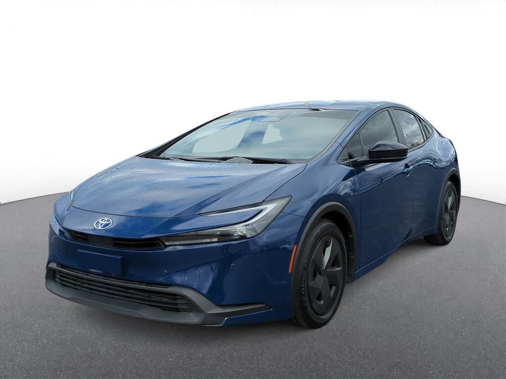 Thumbnail: 2023 Toyota Prius - 4