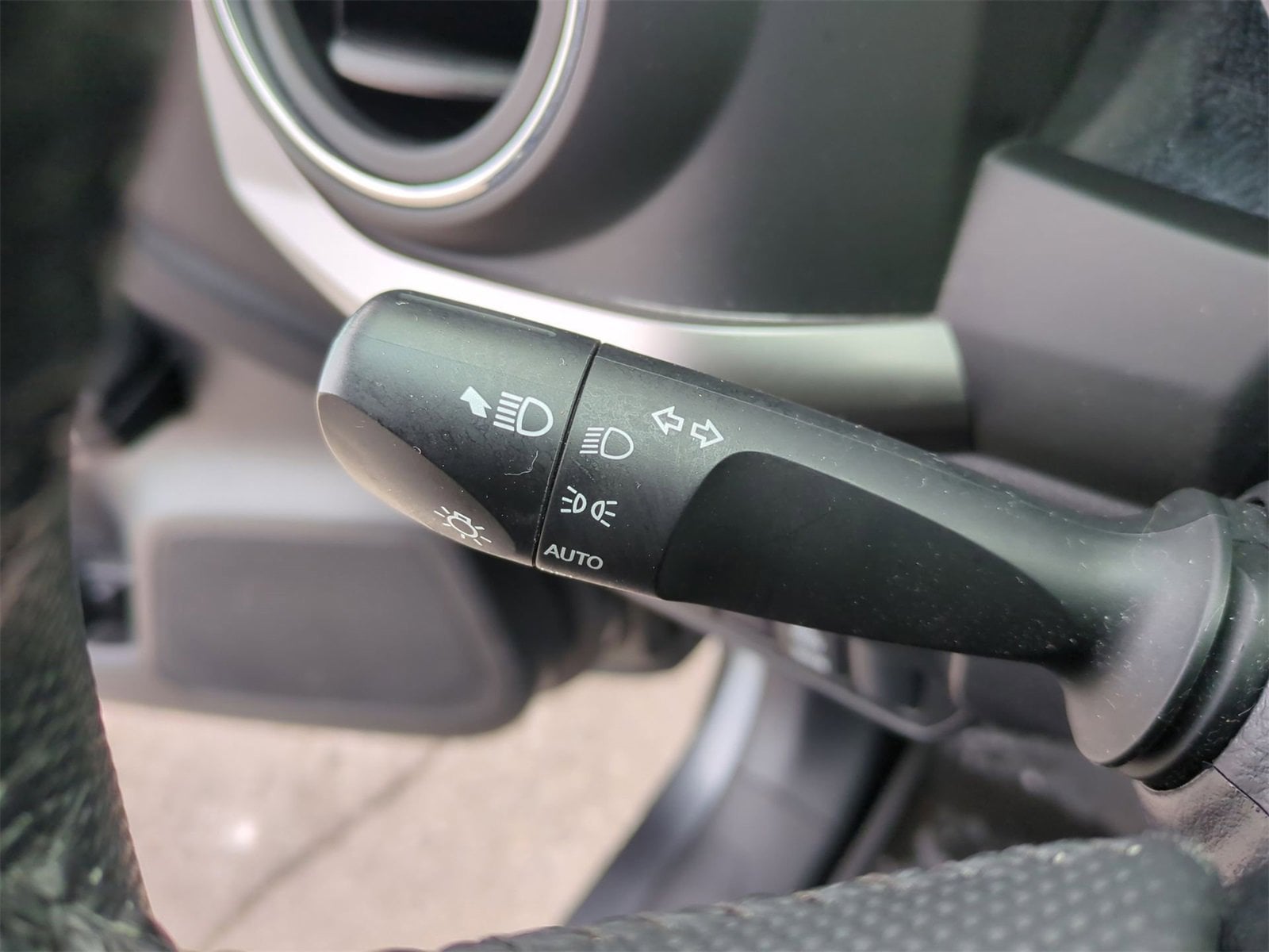 Thumbnail: 2023 Toyota Tacoma - 26