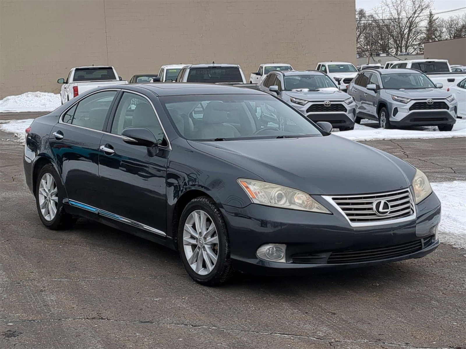 Thumbnail: 2010 Lexus ES - 16