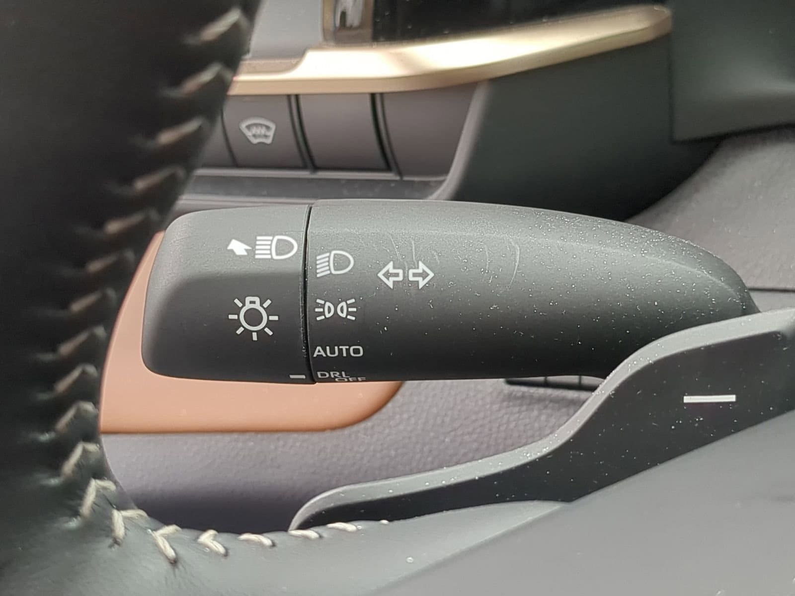 Thumbnail: 2025 Toyota Crown Signia - 26