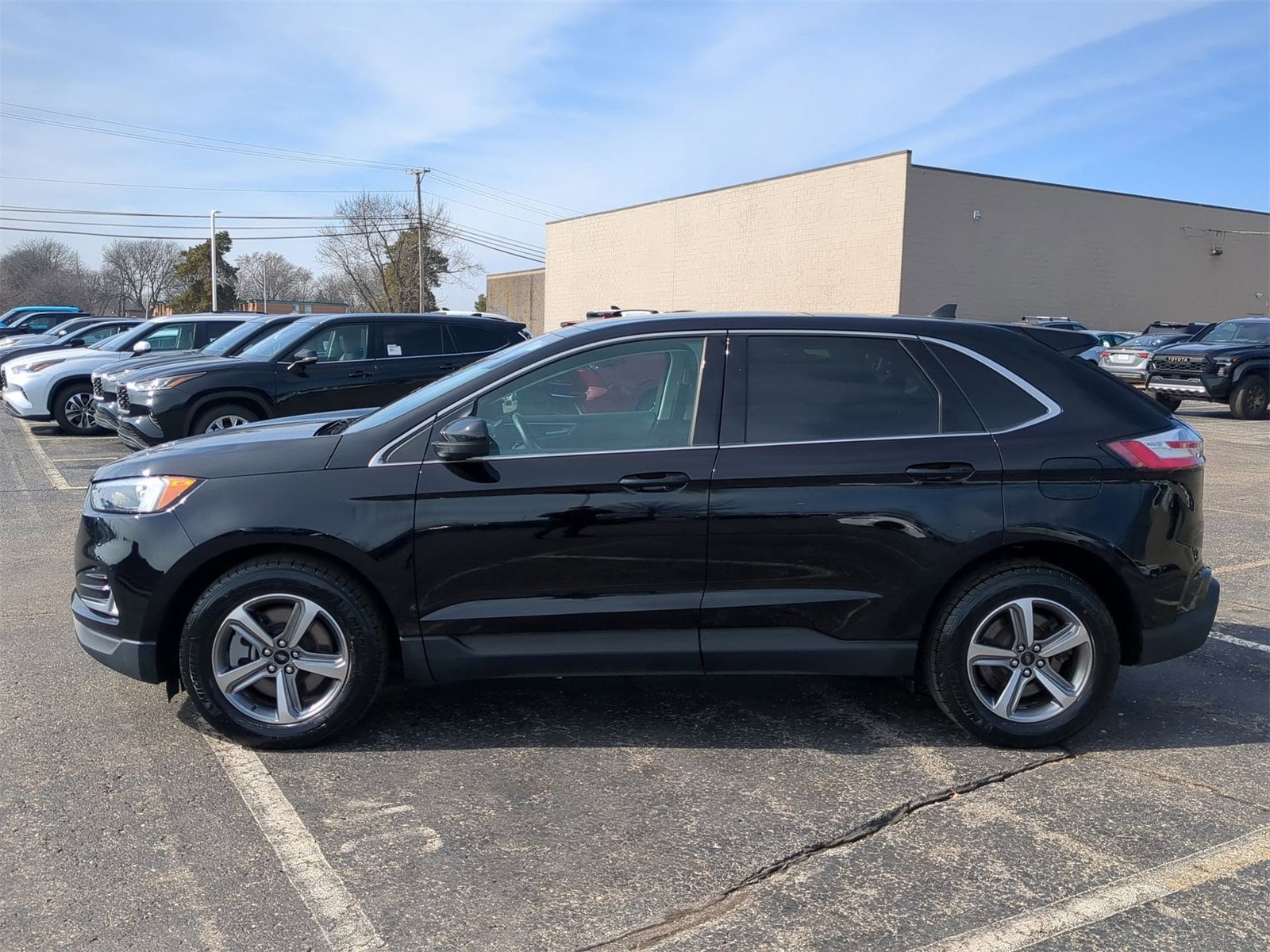 Thumbnail: 2024 Ford Edge - 11