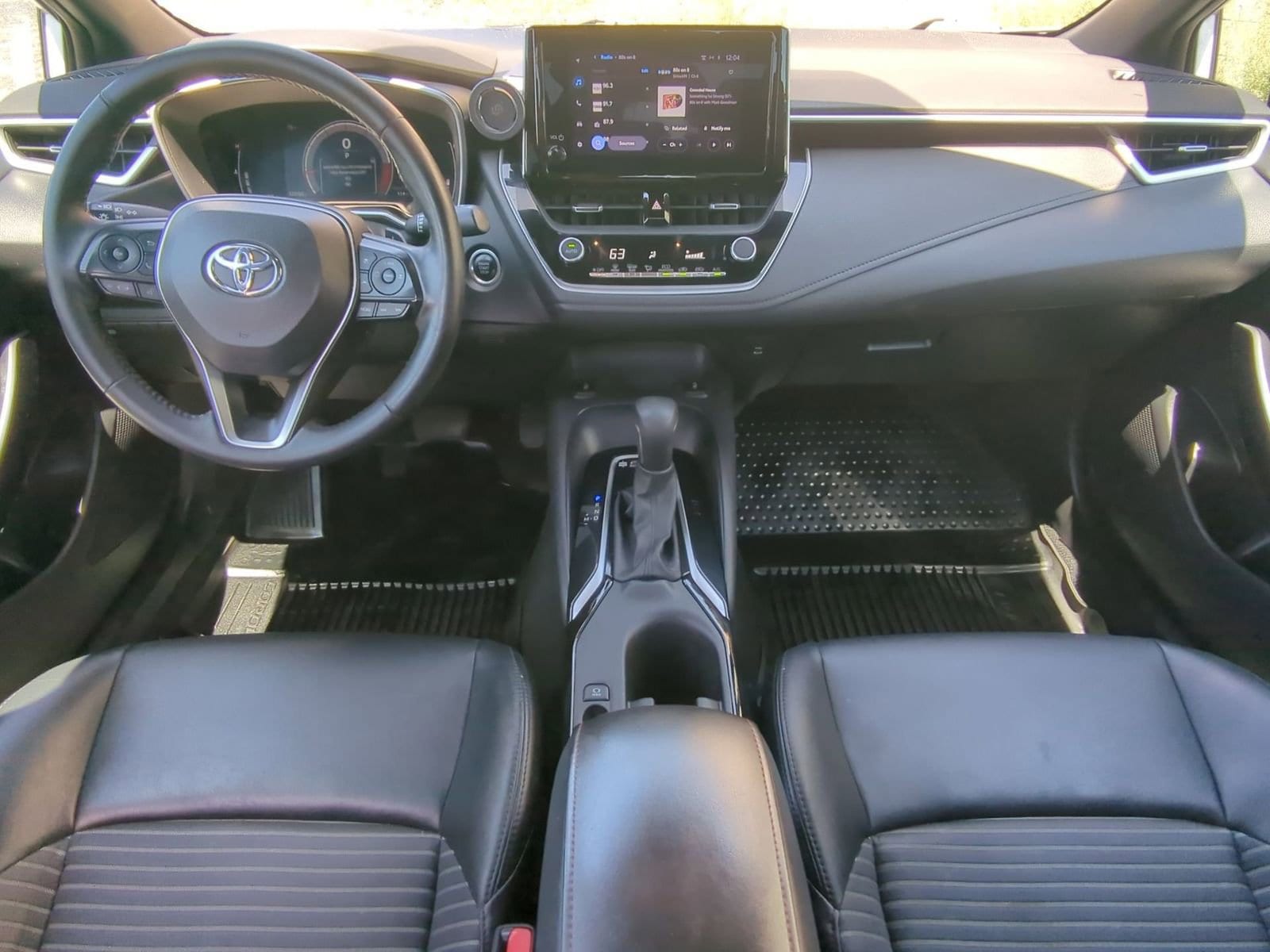 Thumbnail: 2023 Toyota Corolla - 15