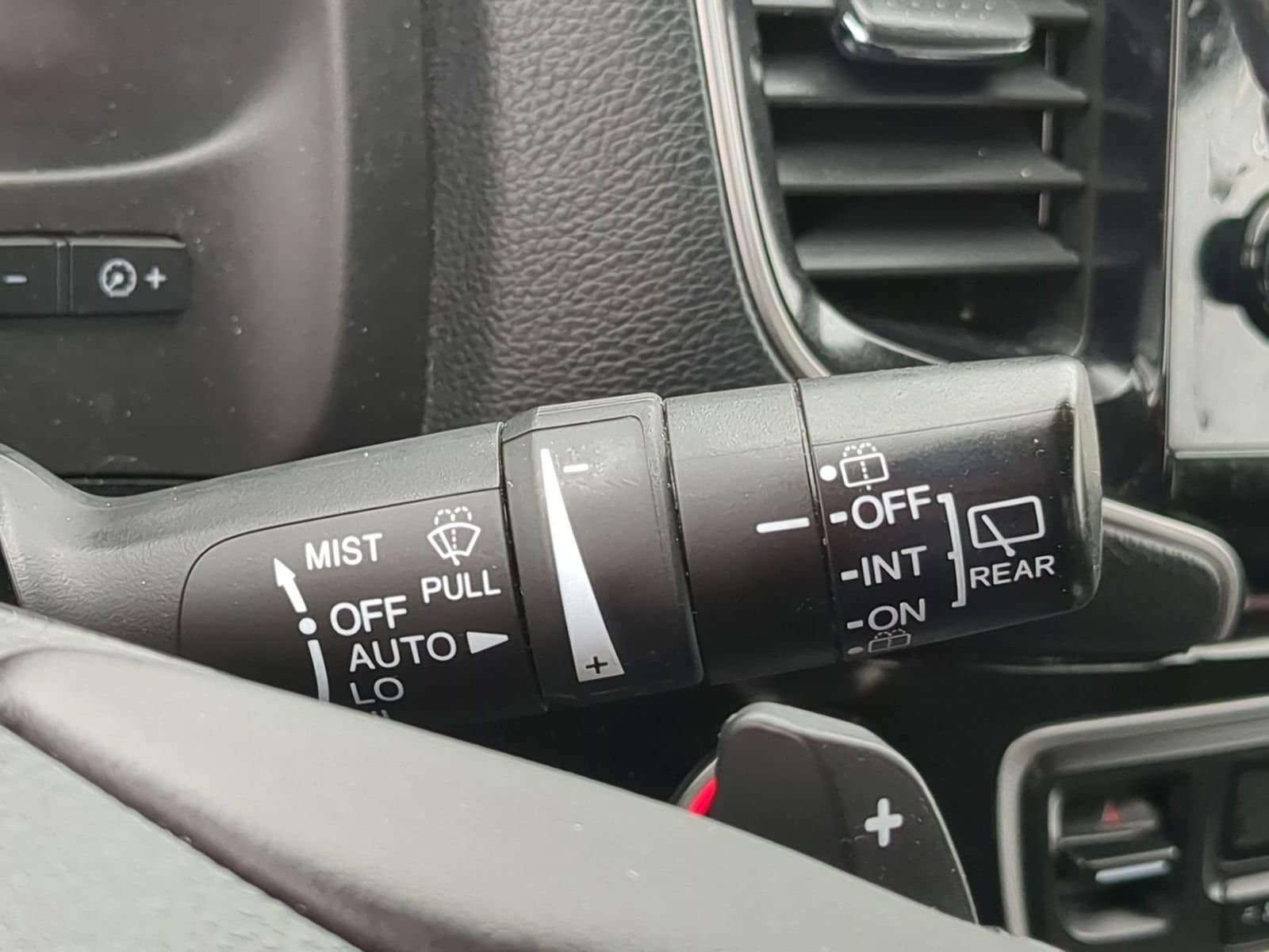 Thumbnail: 2019 Honda Pilot - 25