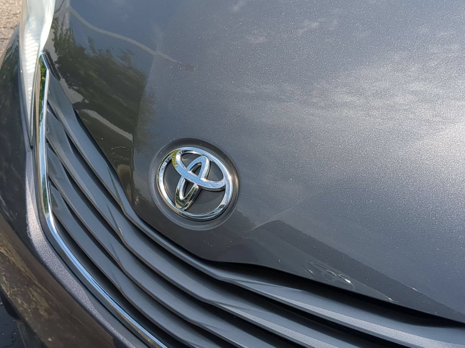 Thumbnail: 2016 Toyota Sienna - 12