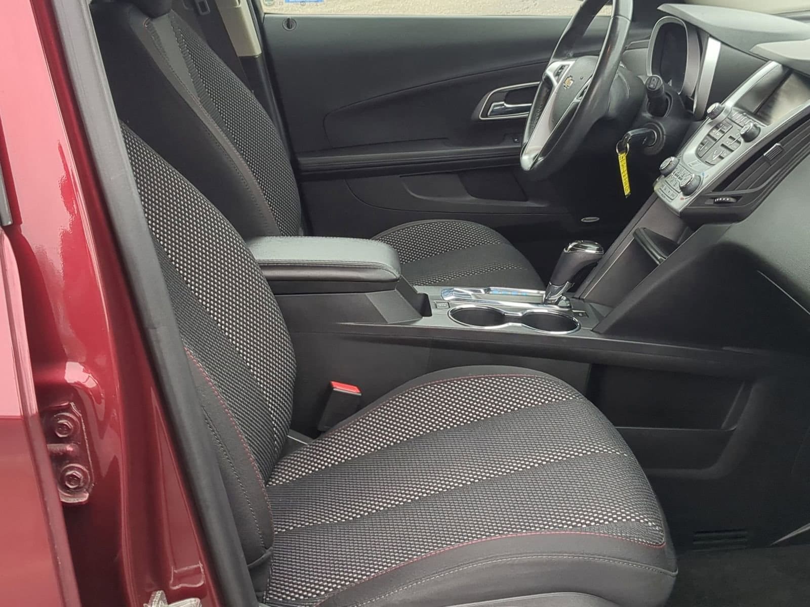 Thumbnail: 2016 Chevrolet Equinox - 21