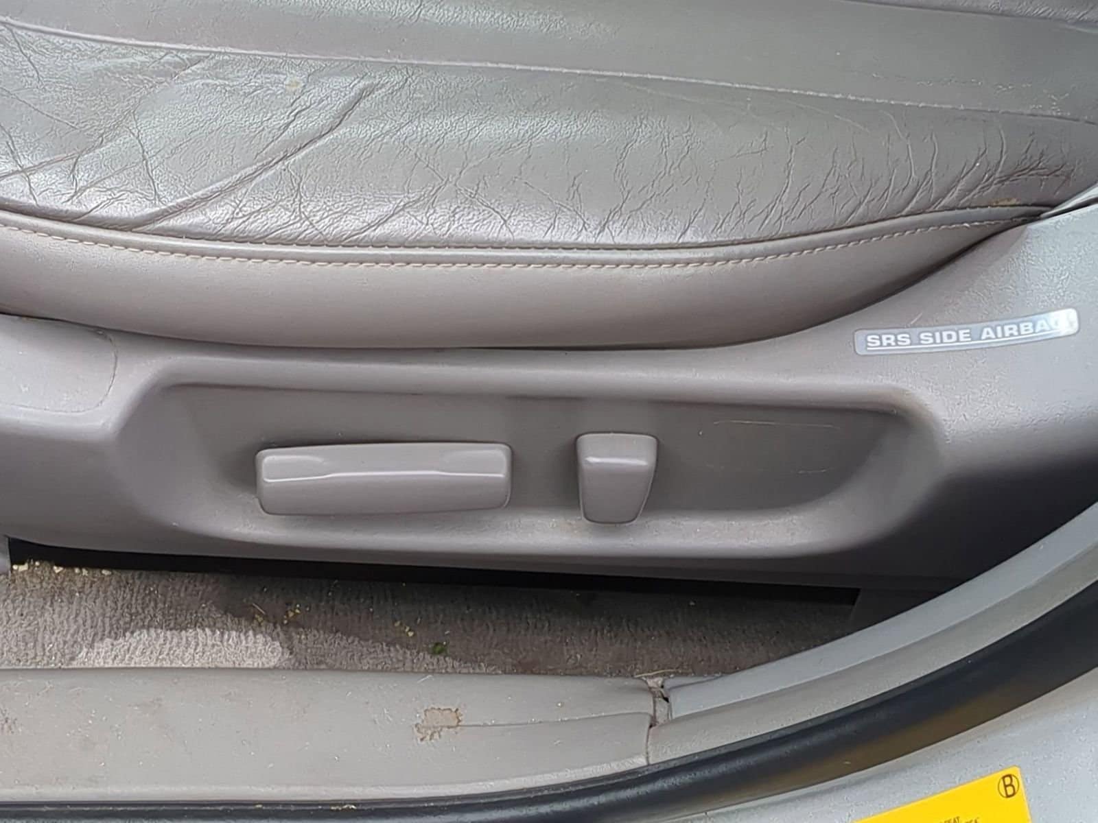 Thumbnail: 2001 Toyota Avalon - 17