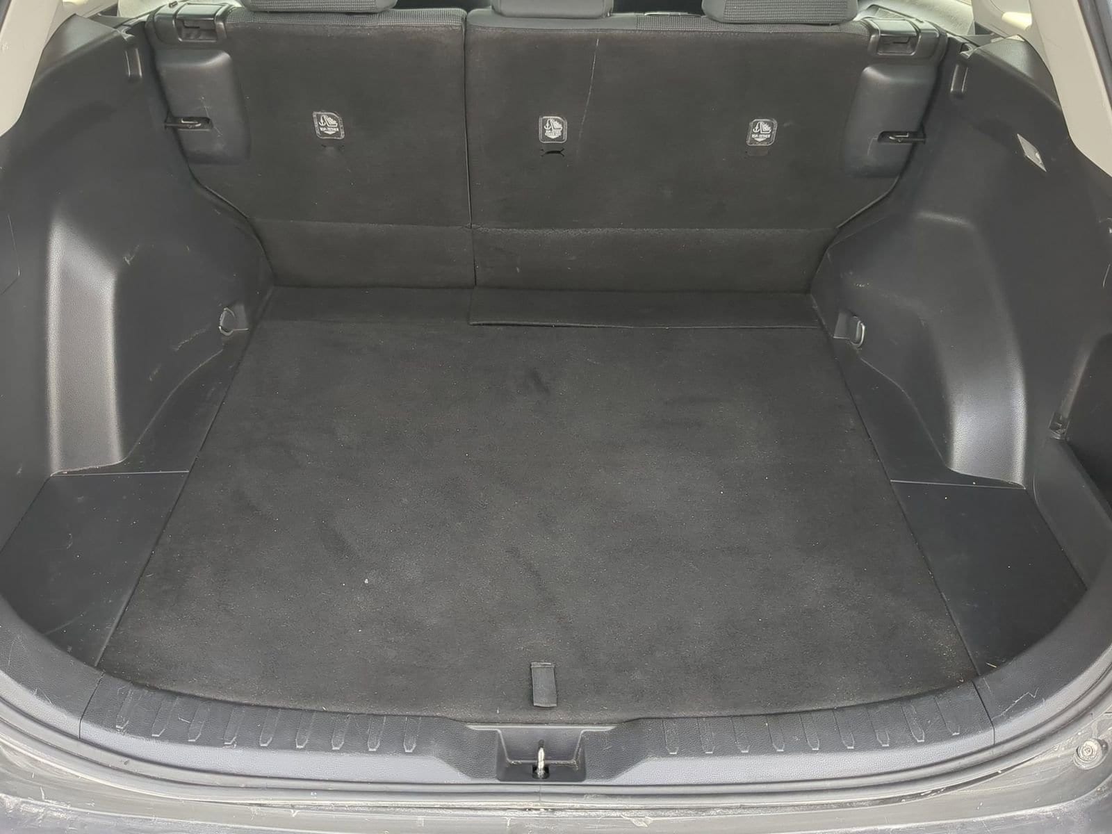Thumbnail: 2019 Toyota RAV4 - 31