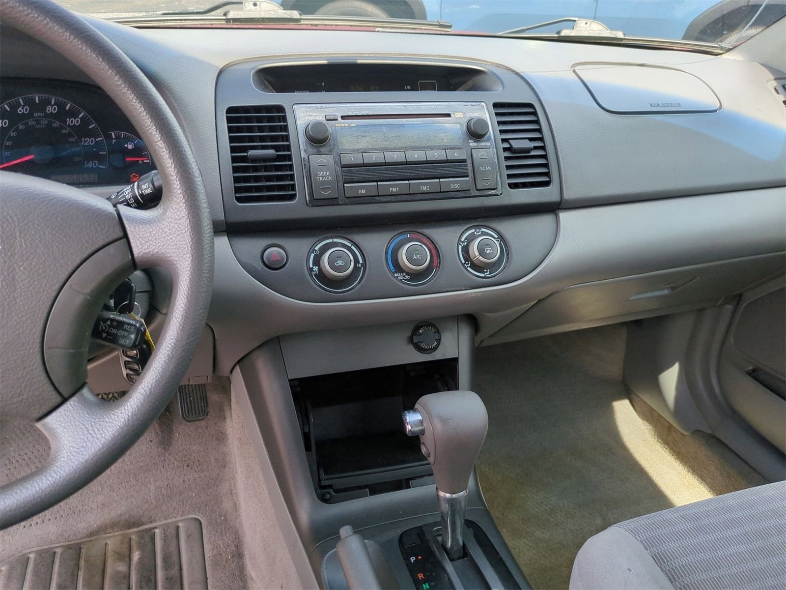 Thumbnail: 2005 Toyota Camry - 25