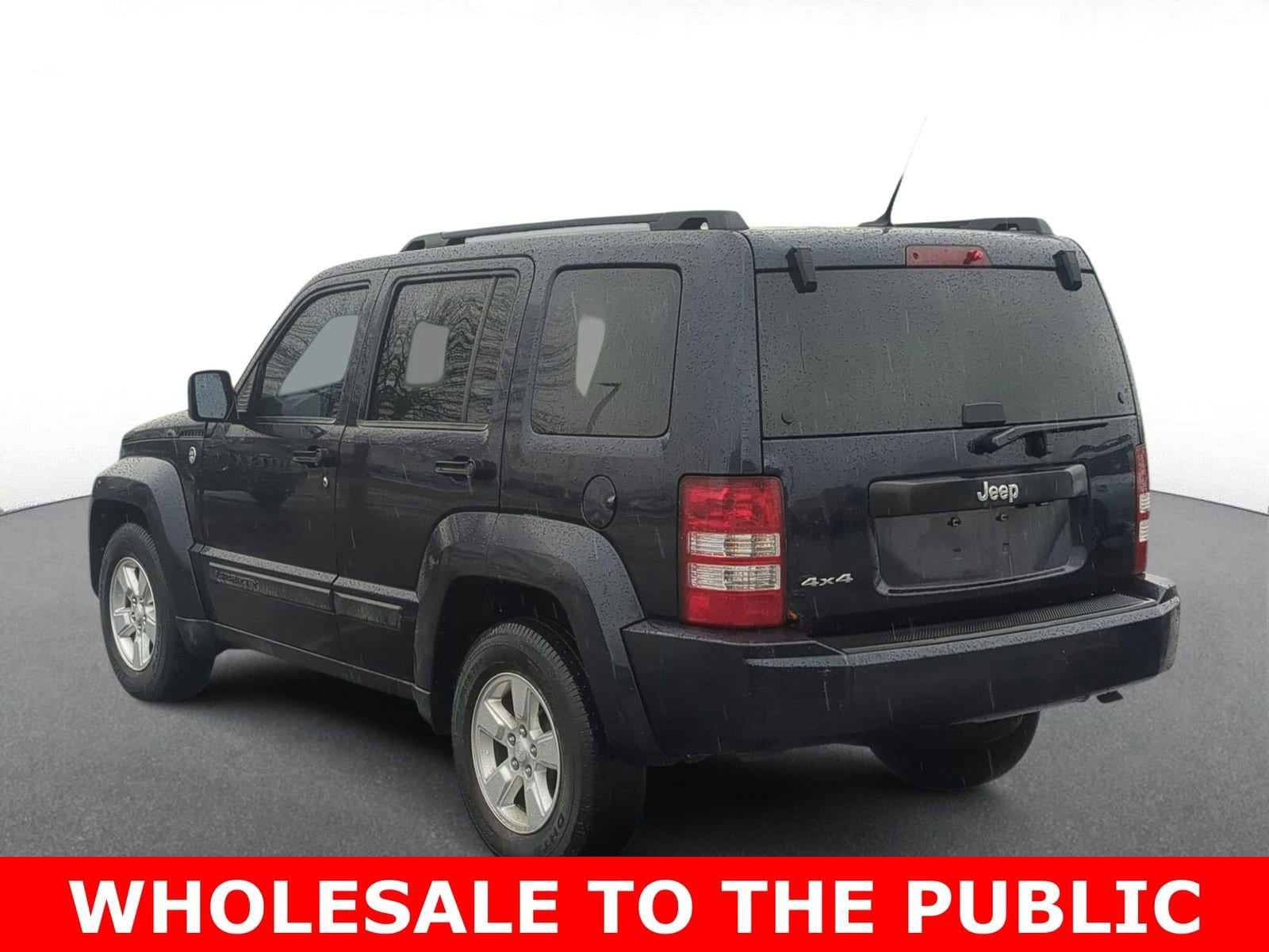 Thumbnail: 2011 Jeep Liberty - 6