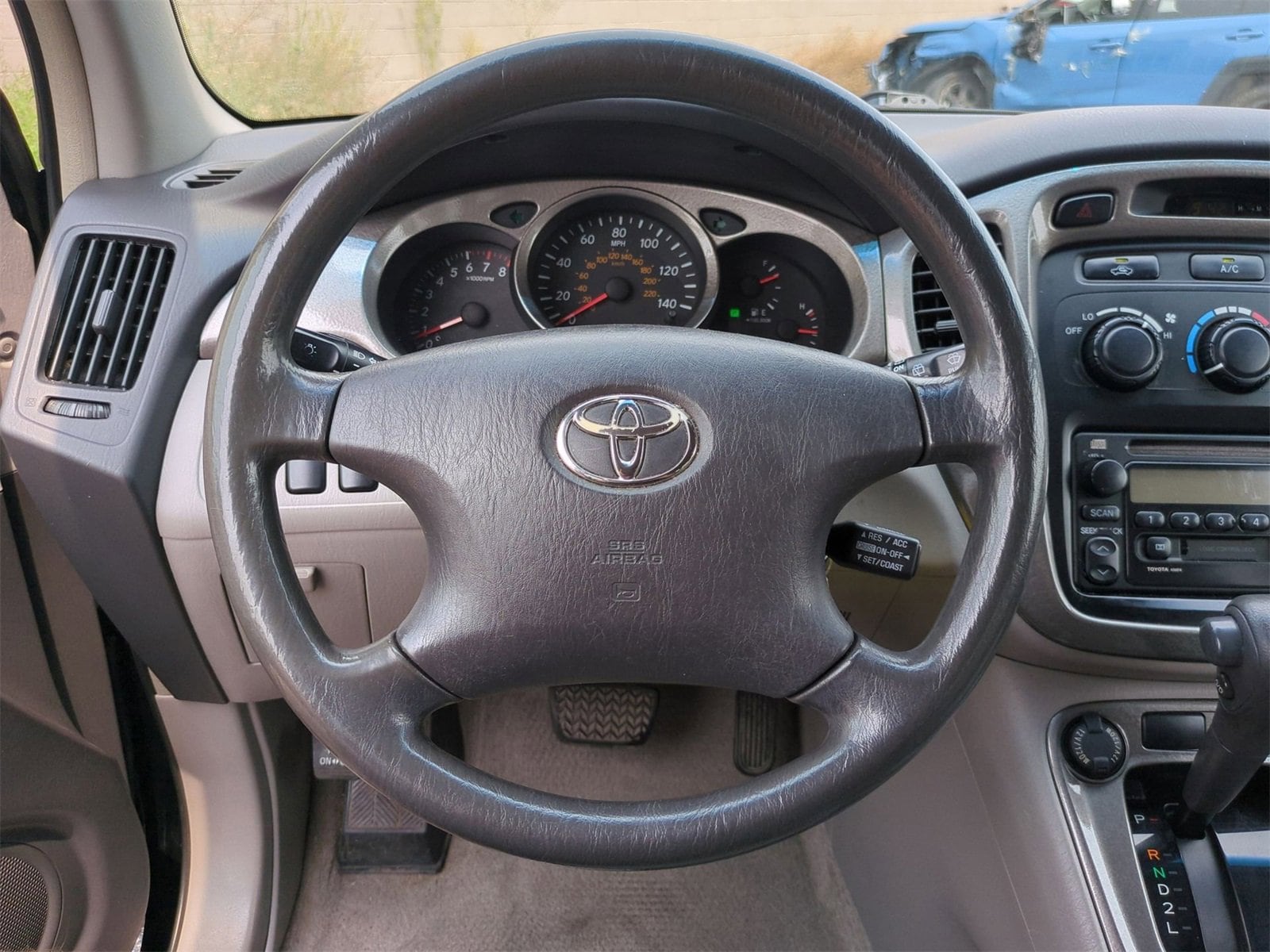 Thumbnail: 2003 Toyota Highlander - 20