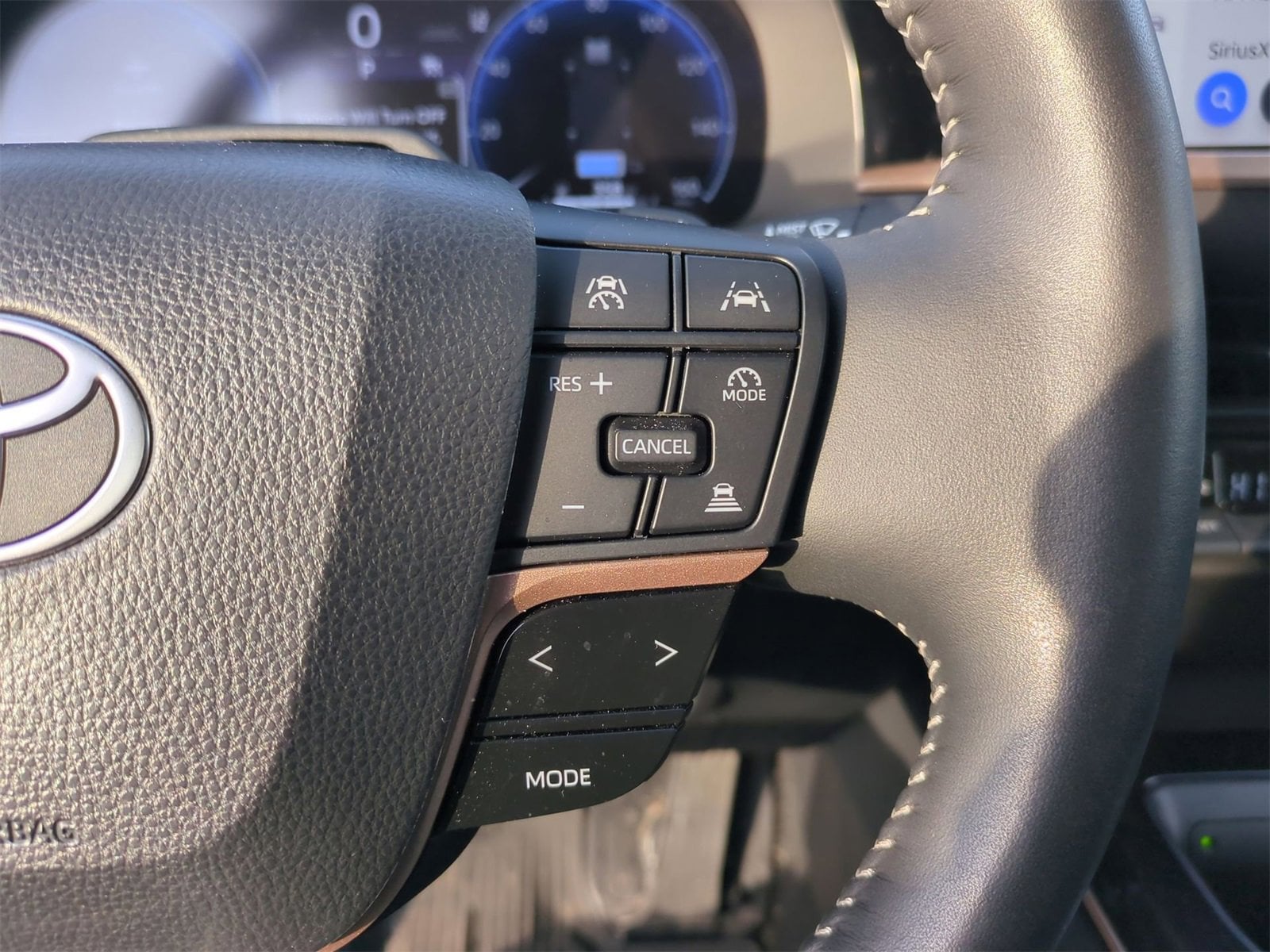 Thumbnail: 2025 Toyota Crown Signia - 24