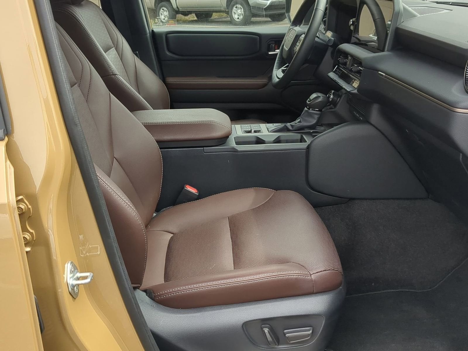 Thumbnail: 2025 Toyota Land Cruiser - 21