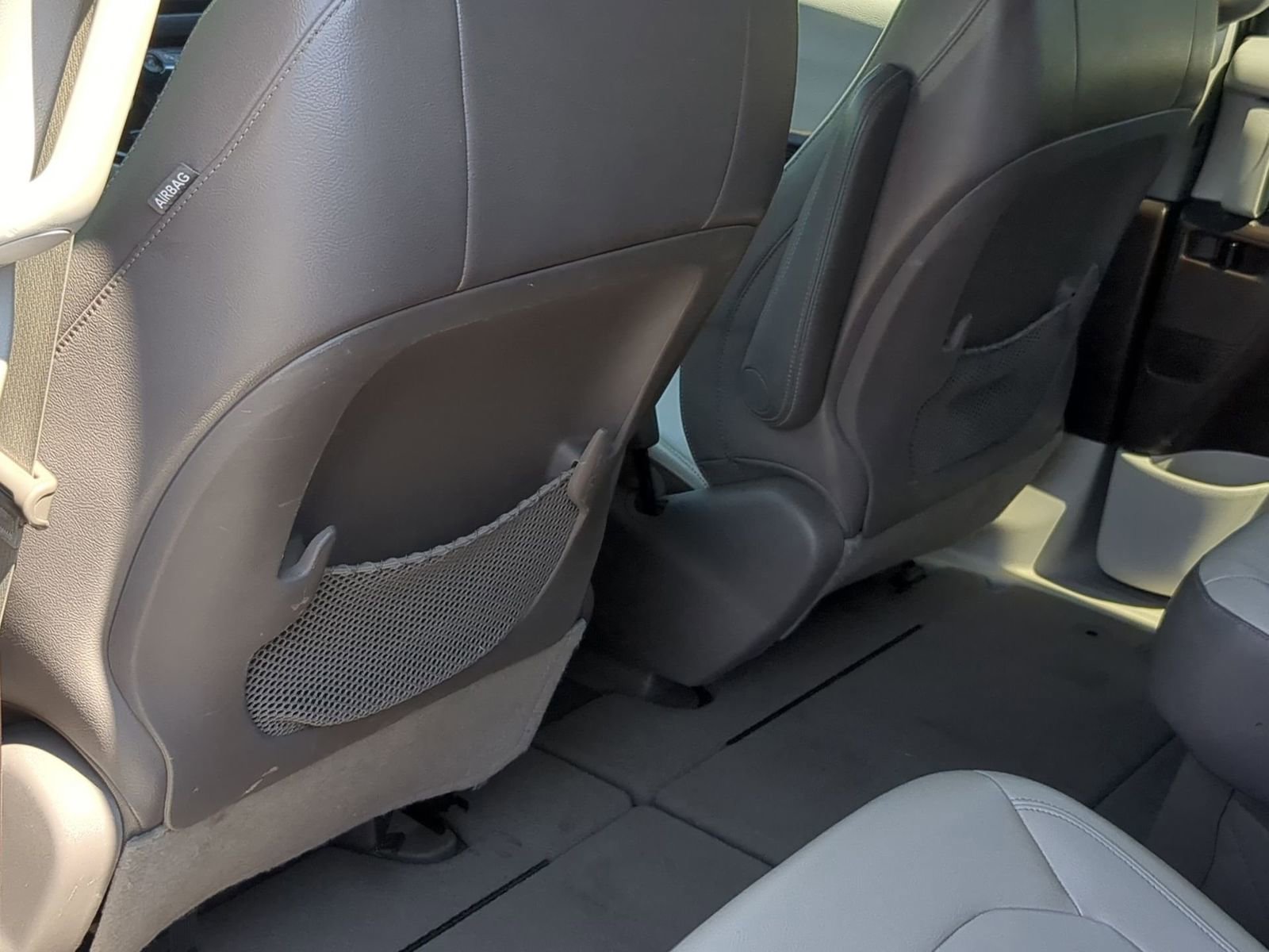 Thumbnail: 2017 Chrysler Pacifica - 18