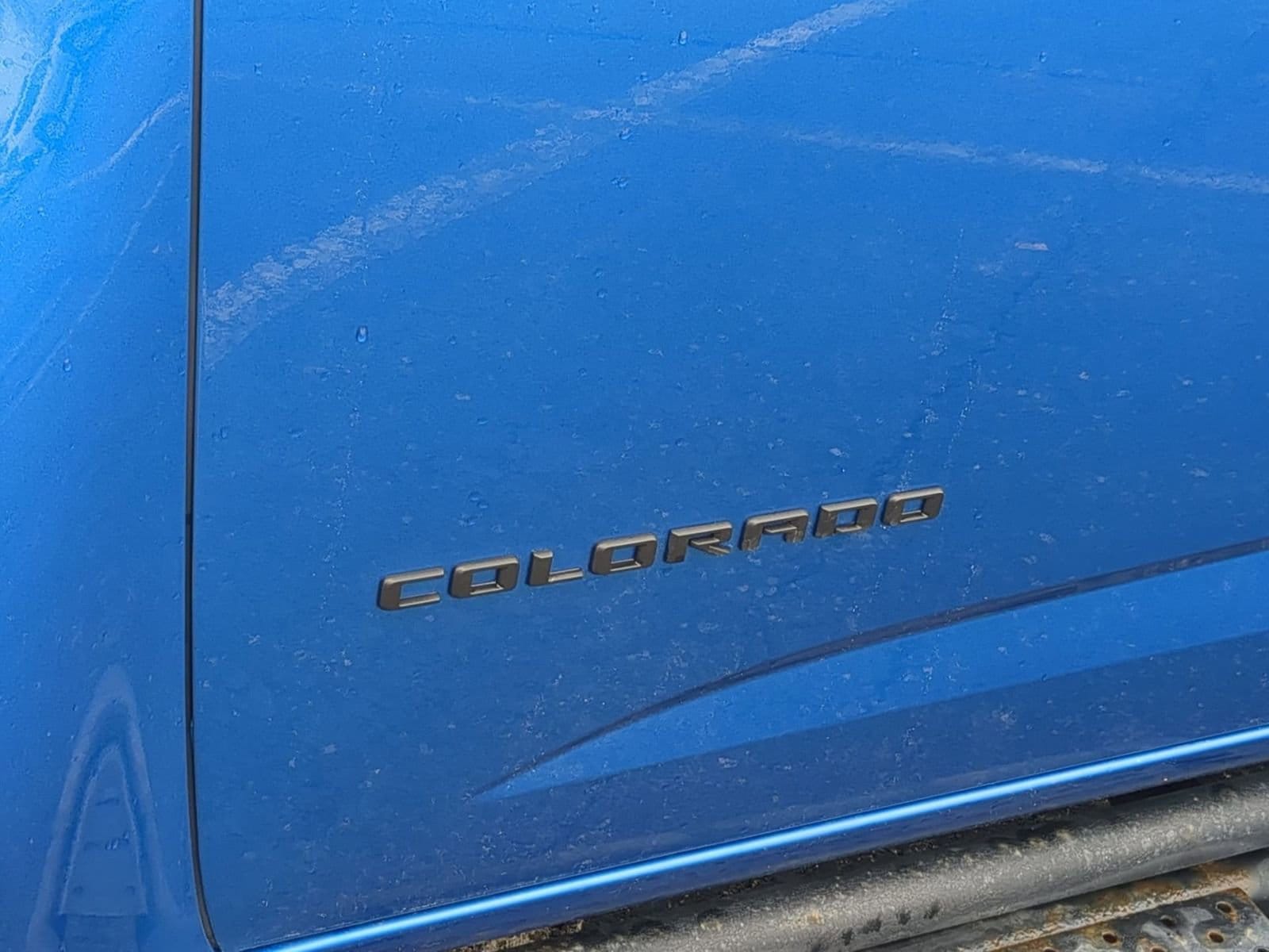 Thumbnail: 2022 Chevrolet Colorado - 13