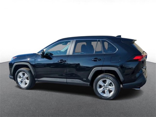 Thumbnail: 2021 Toyota RAV4 - 6