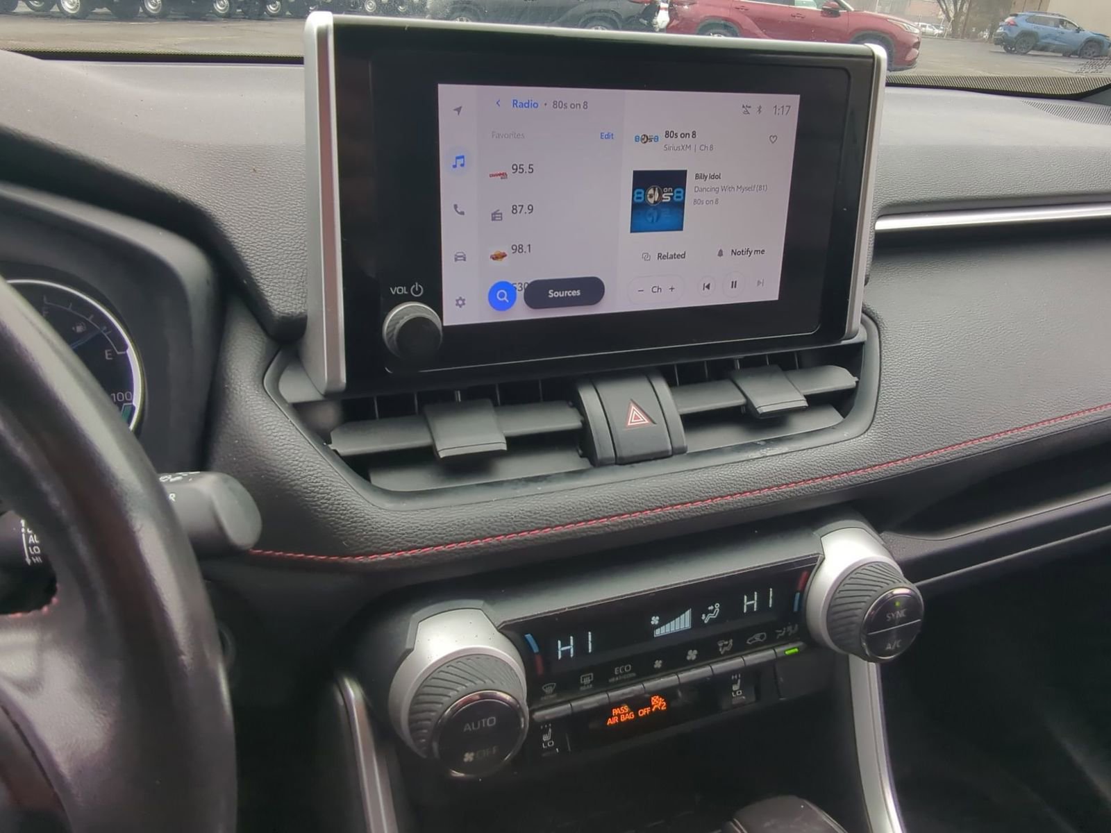 Thumbnail: 2023 Toyota RAV4 - 27