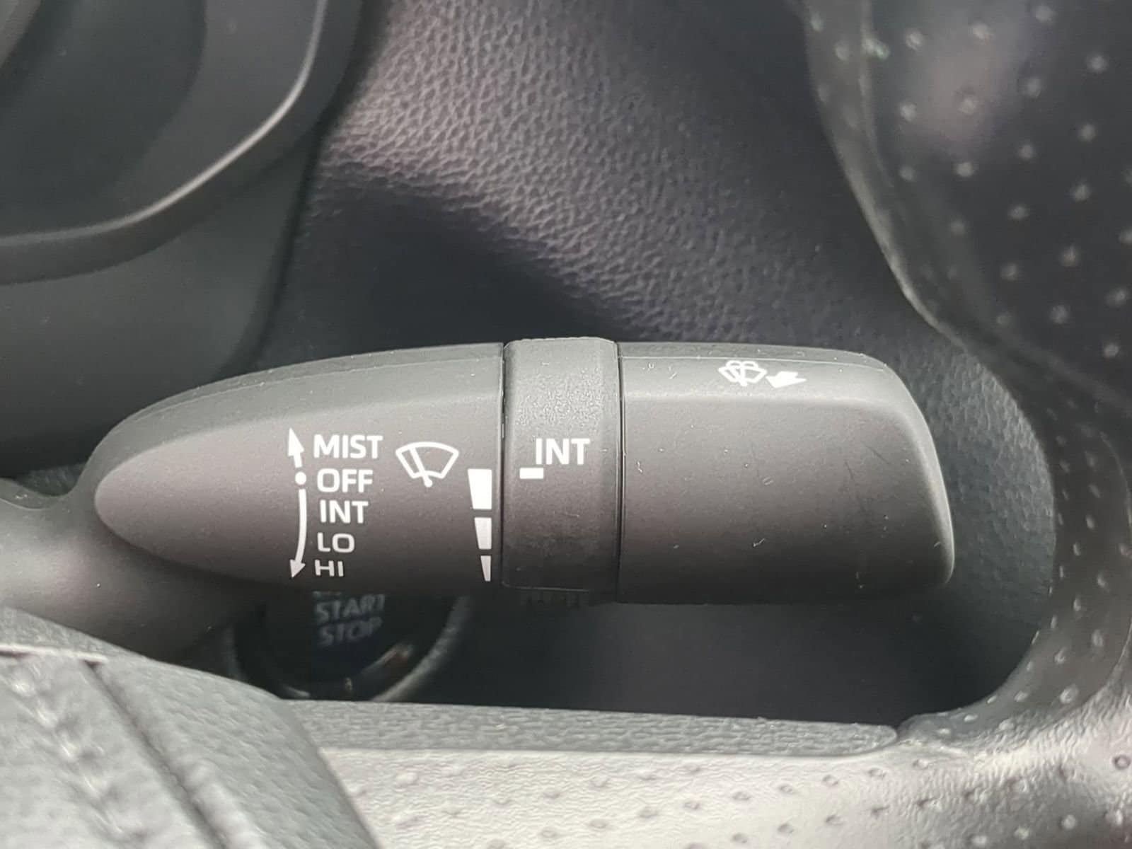 Thumbnail: 2025 Toyota Tundra - 25