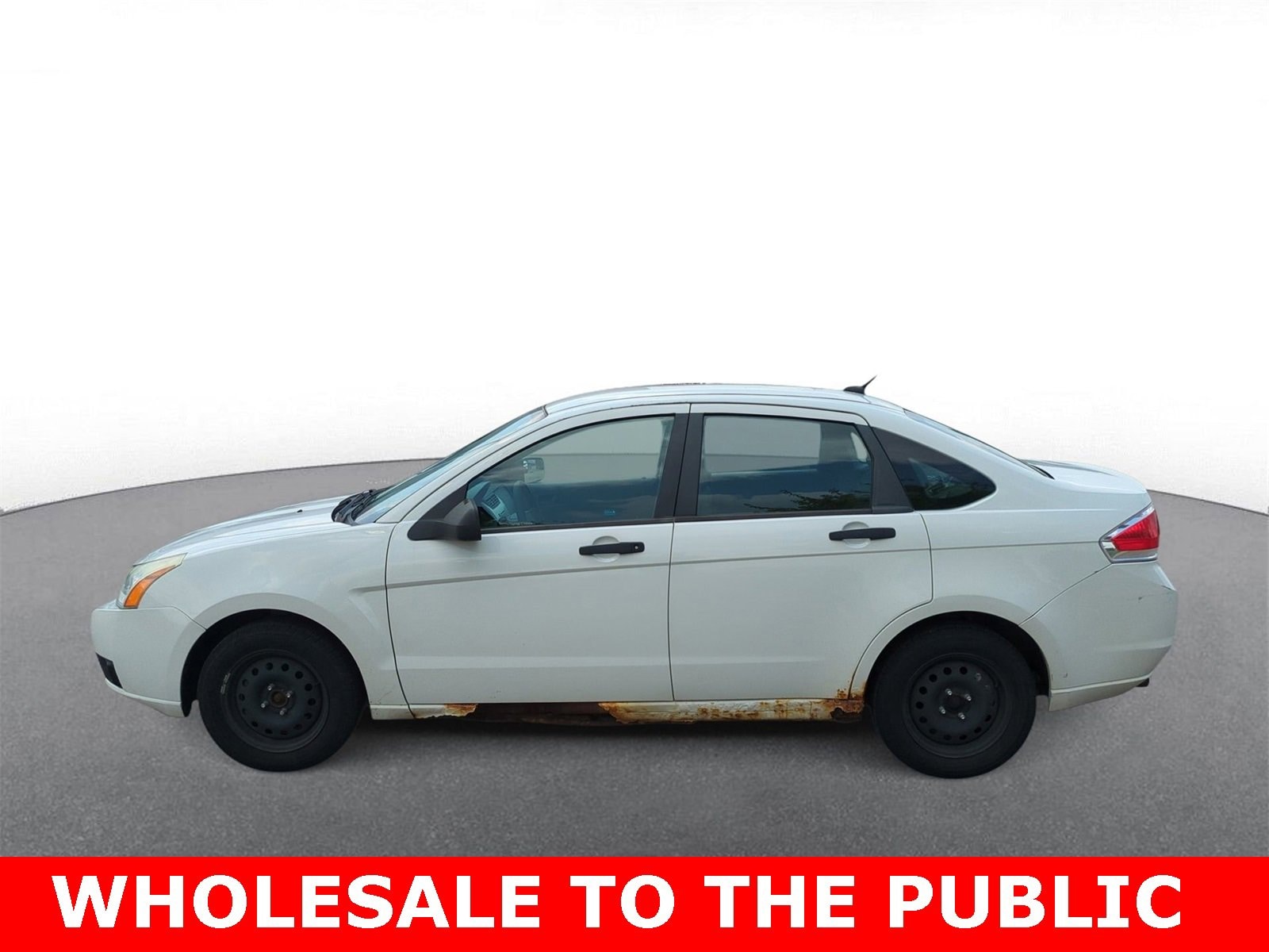 Thumbnail: 2010 Ford Focus - 5