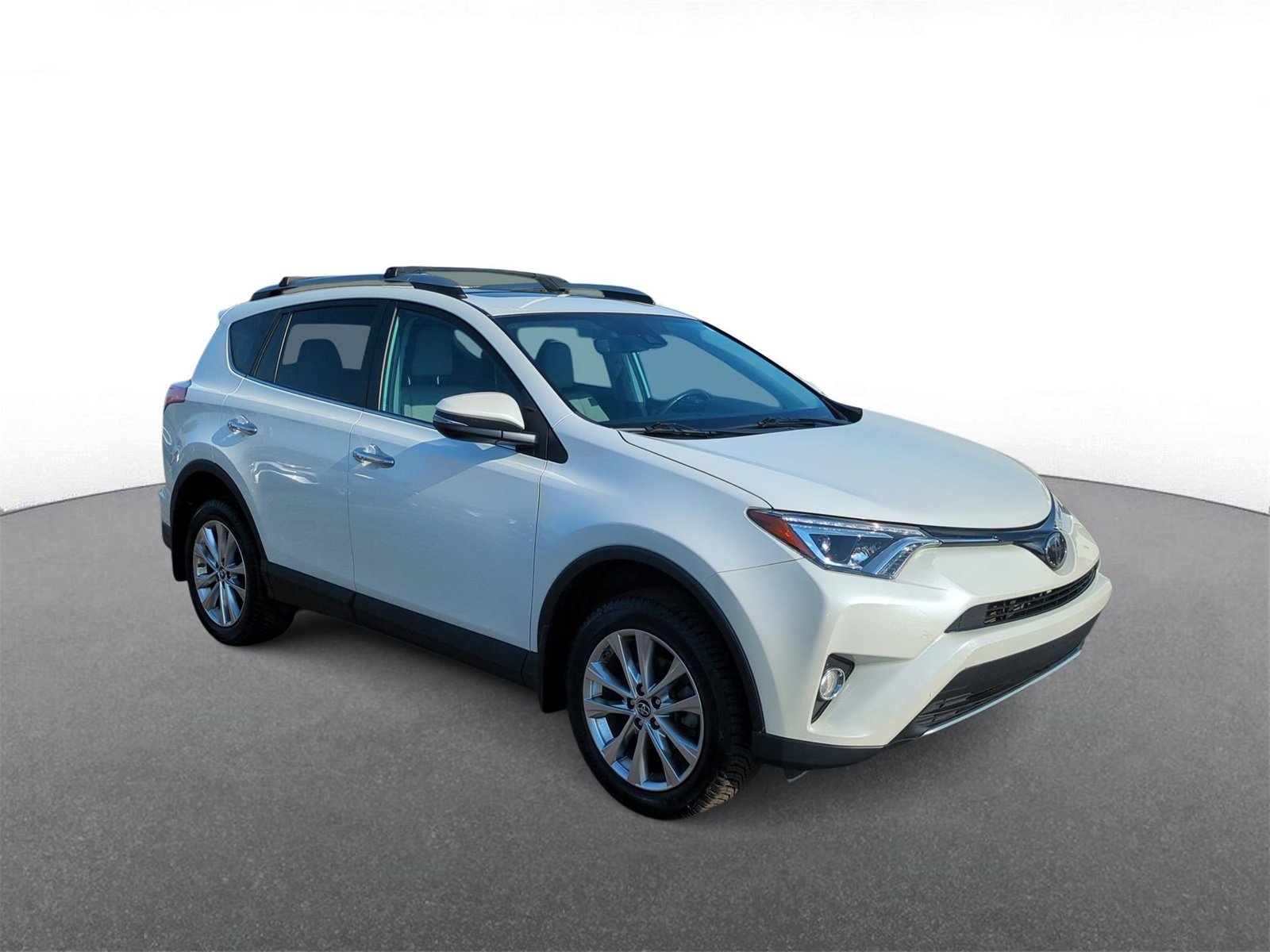 2018 Toyota RAV4 Limited photo 2