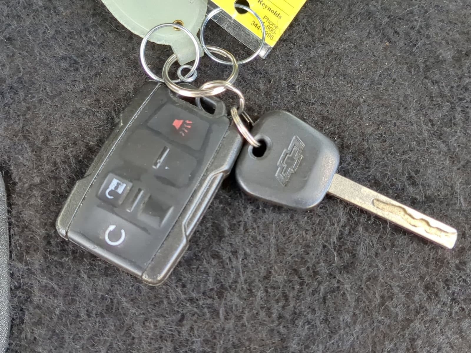 Thumbnail: 2017 Chevrolet Suburban - 32