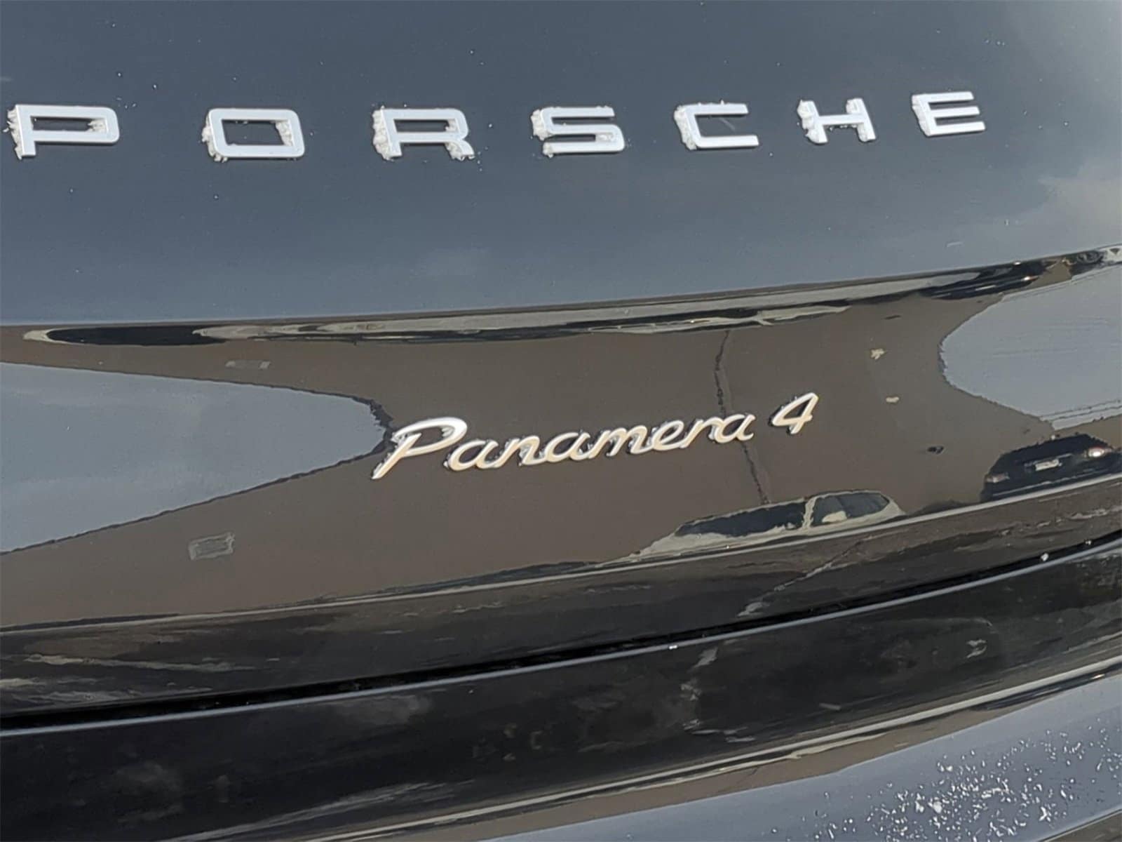 Thumbnail: 2015 Porsche Panamera - 13