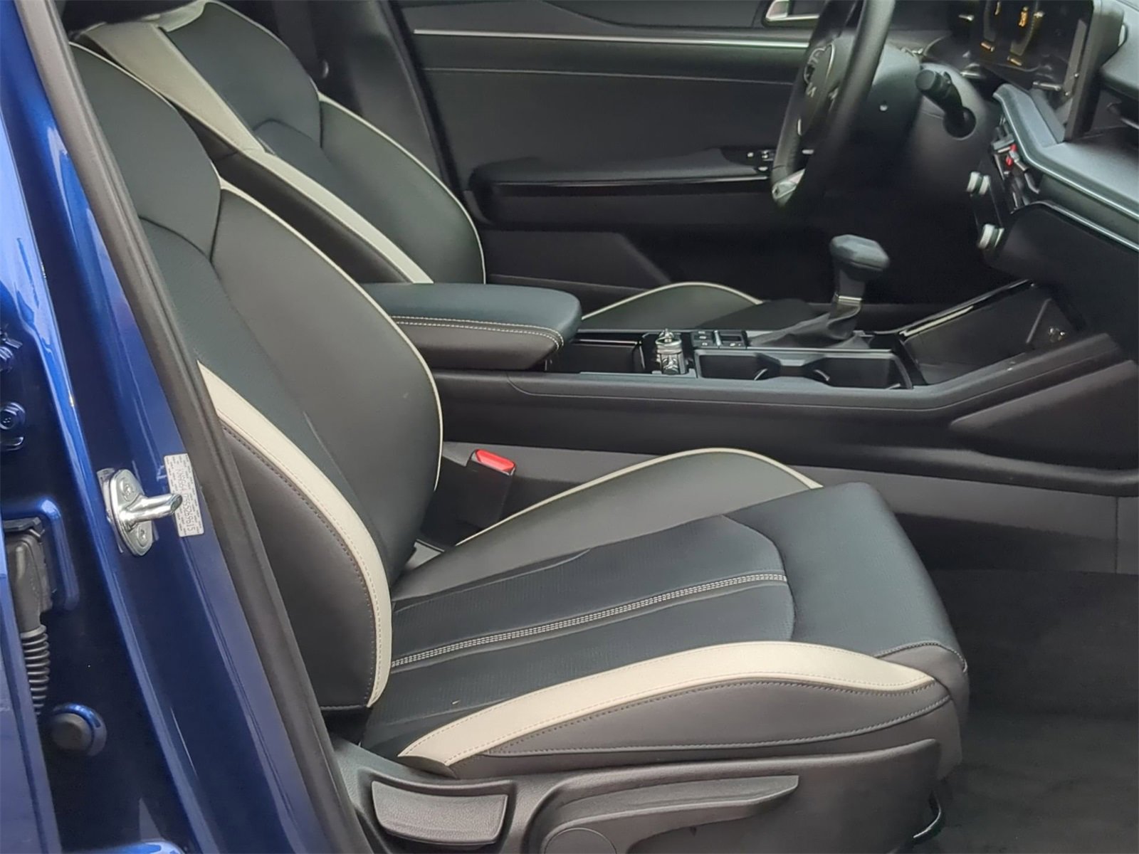 Thumbnail: 2025 Kia K5 - 21