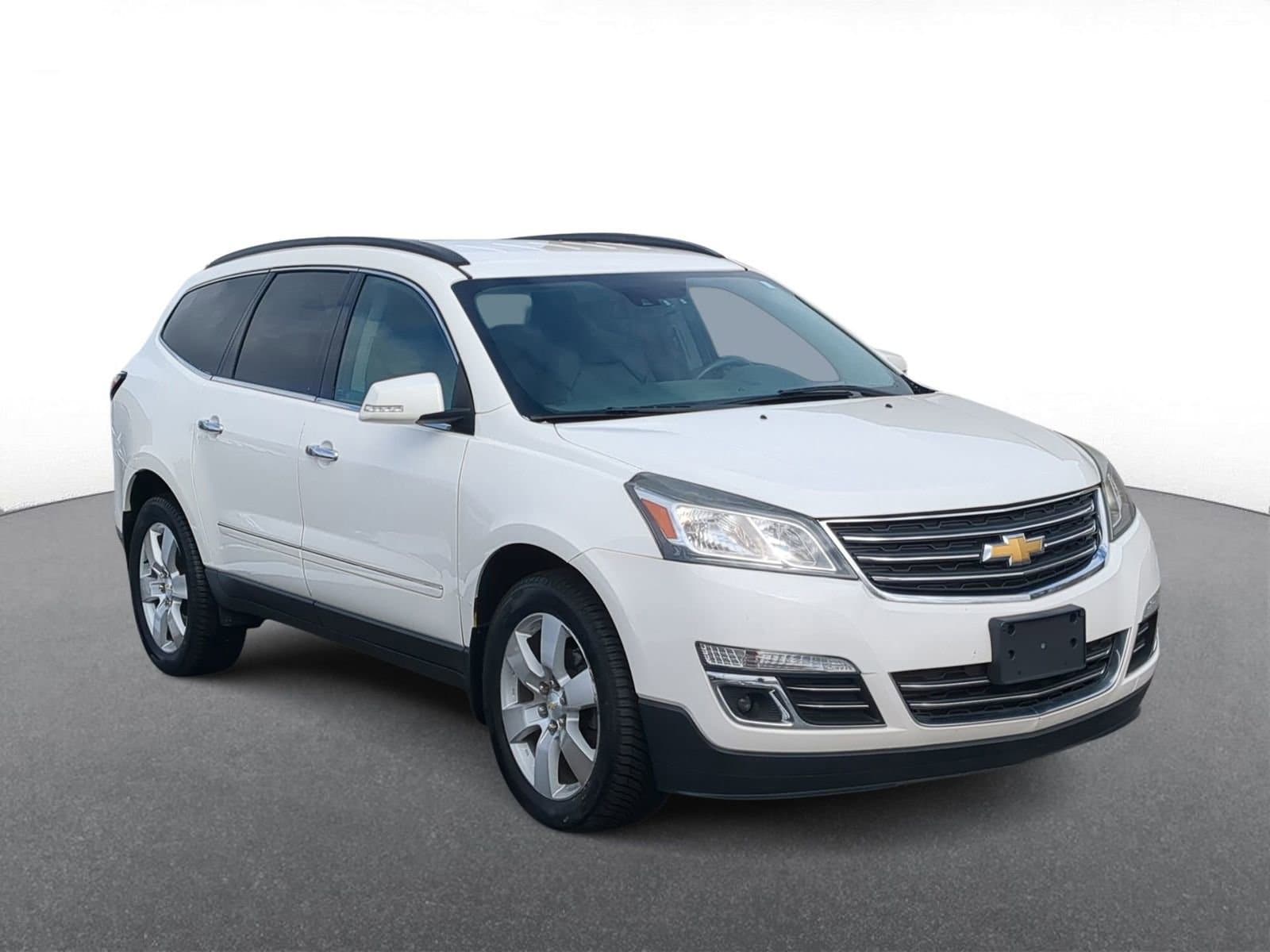 Used 2015 Chevrolet Traverse LTZ with VIN 1GNKVJKD8FJ302887 for sale in Troy, MI