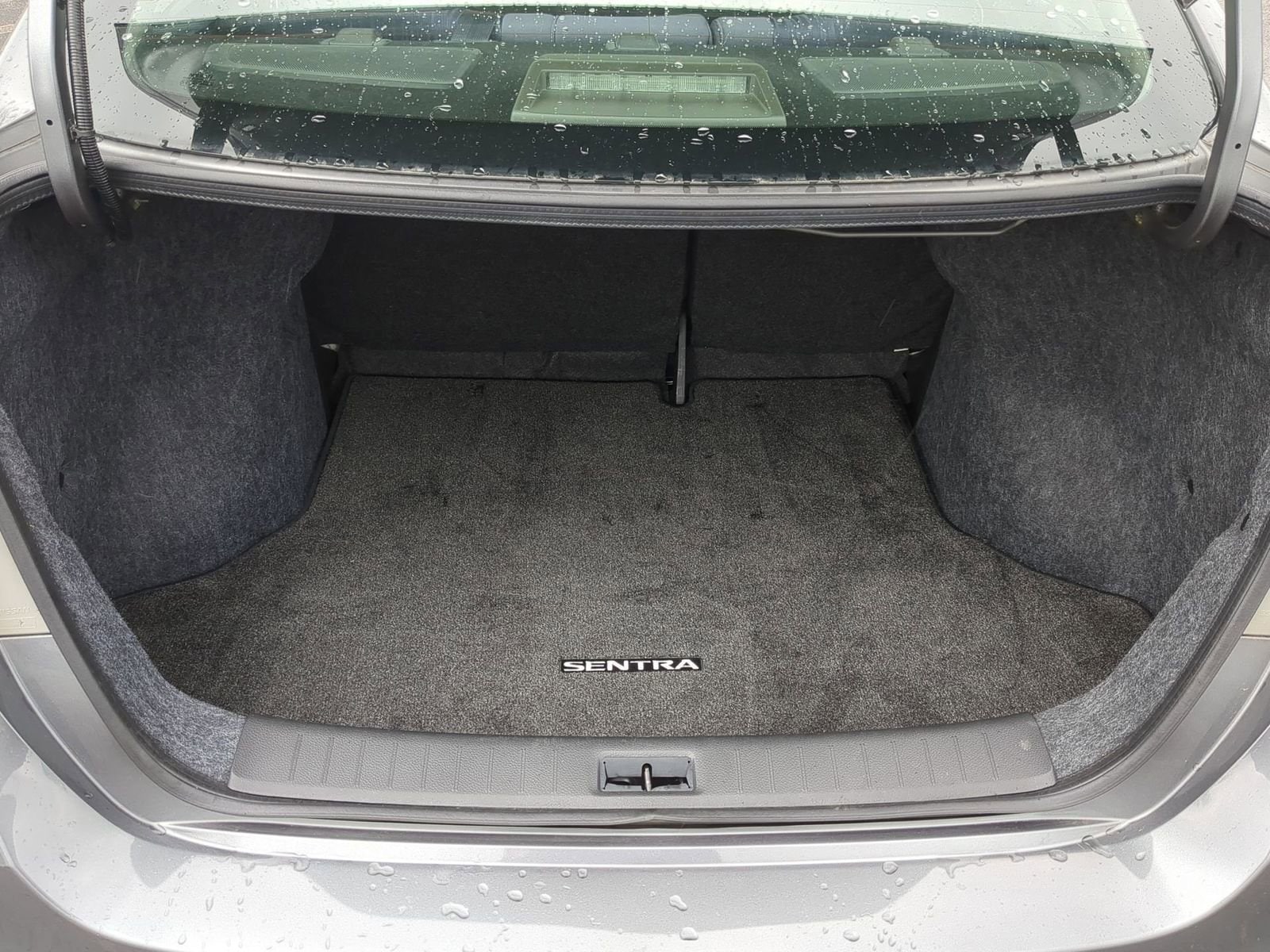 Thumbnail: 2019 Nissan Sentra - 31