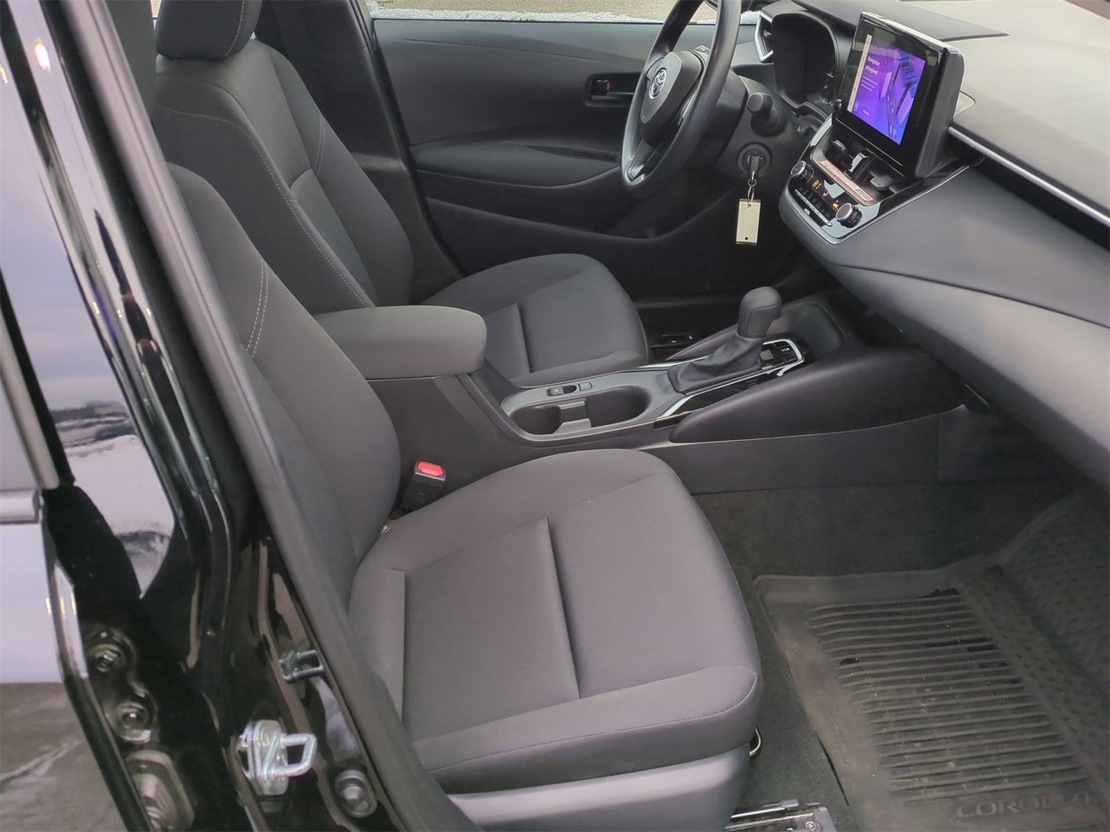 Thumbnail: 2025 Toyota Corolla - 21