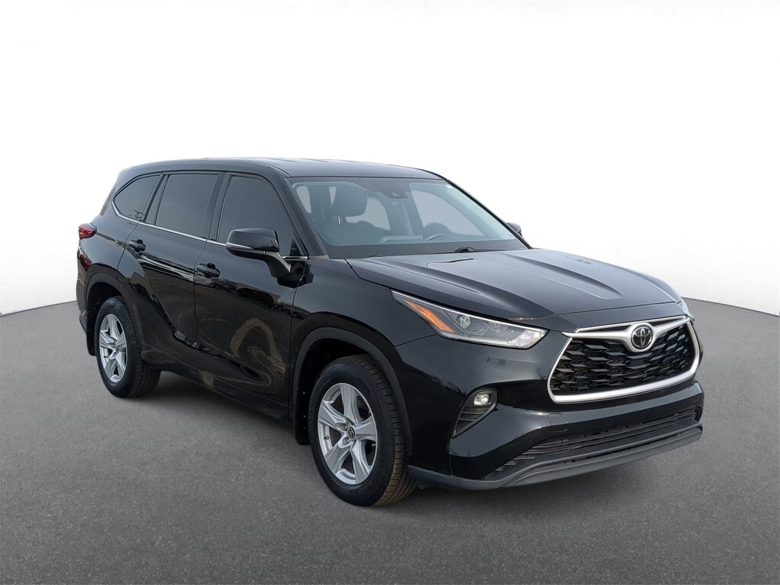 Thumbnail: 2021 Toyota Highlander - 2