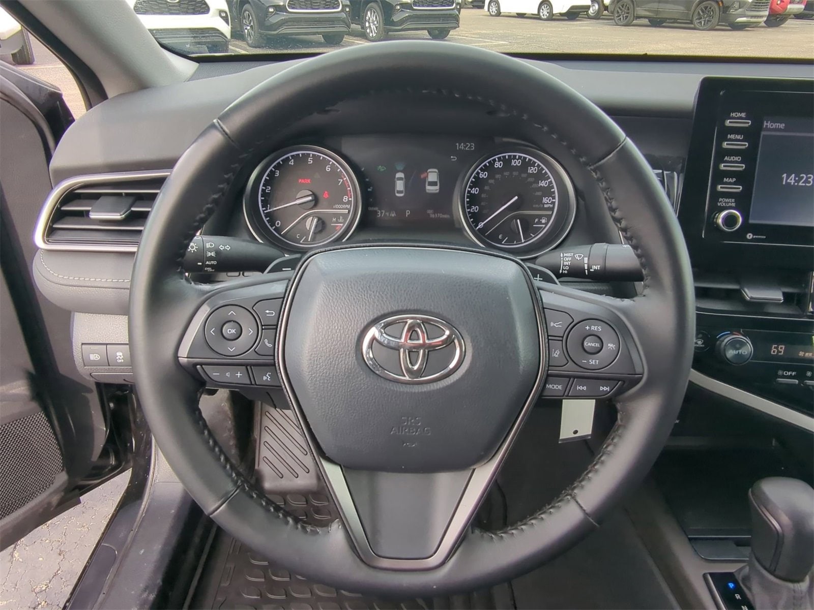 Thumbnail: 2023 Toyota Camry - 29