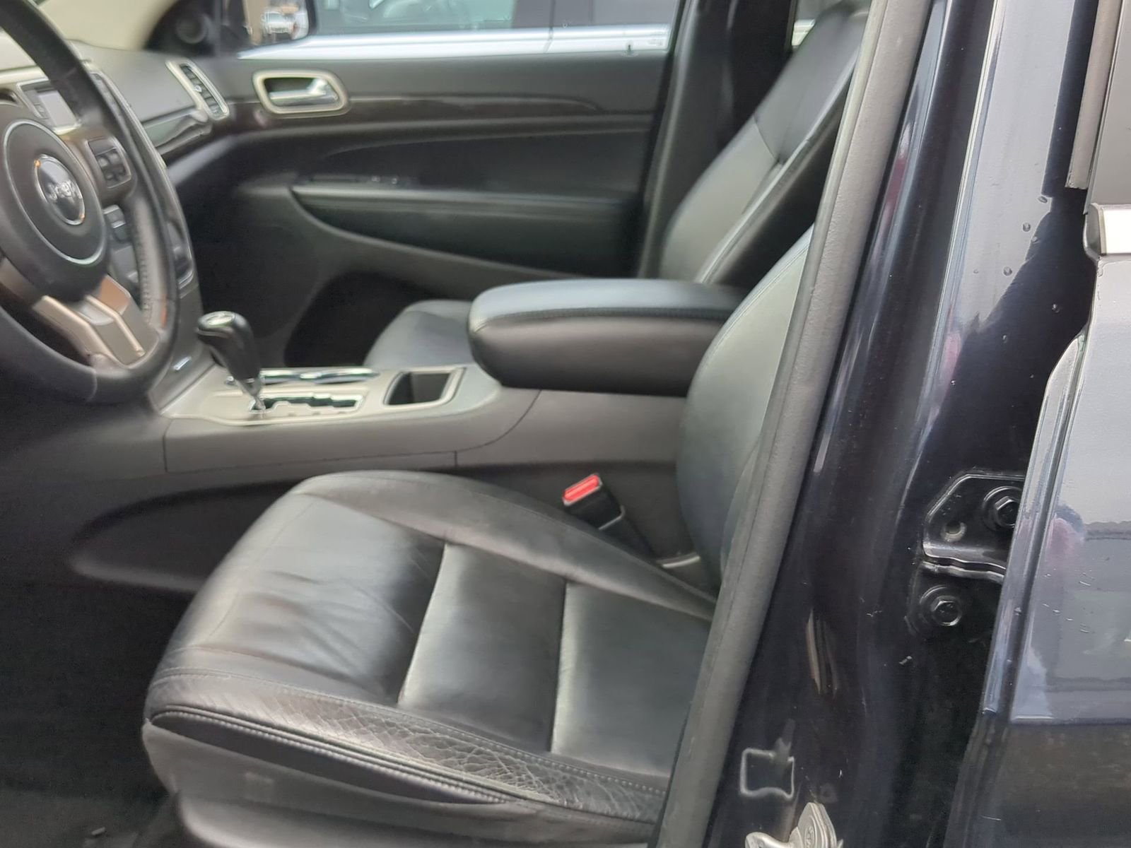 Thumbnail: 2013 Jeep Grand Cherokee - 16