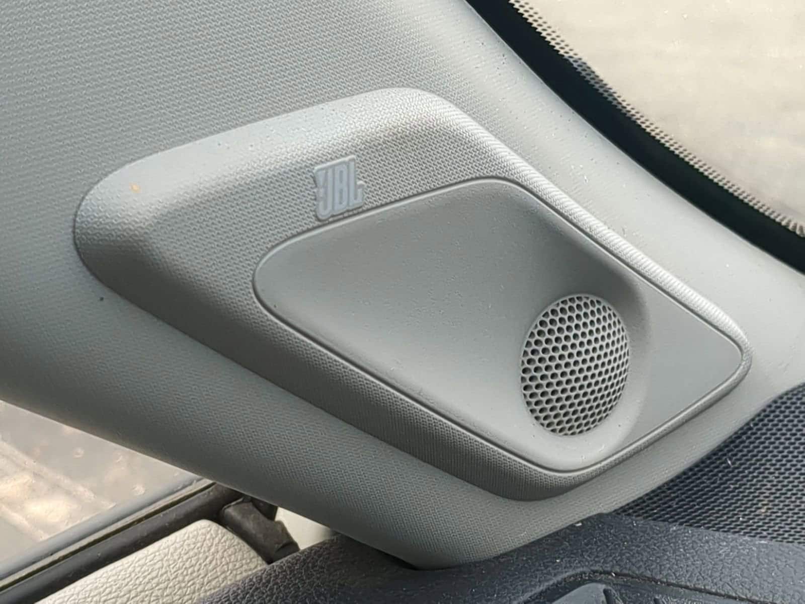 Thumbnail: 2020 Toyota RAV4 - 30