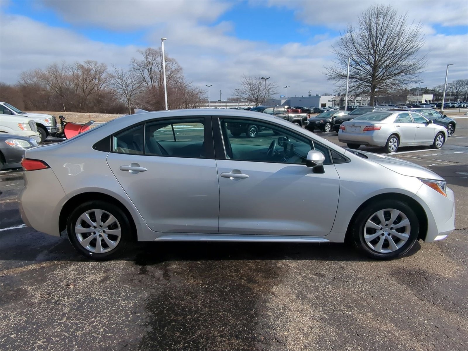 Thumbnail: 2025 Toyota Corolla - 15