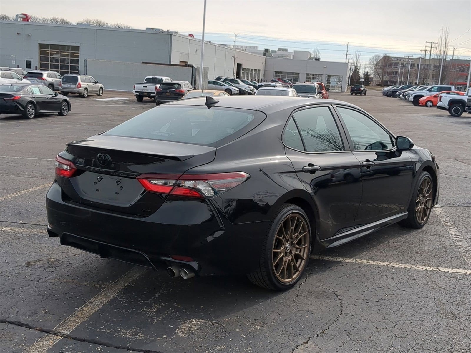 Thumbnail: 2023 Toyota Camry - 14