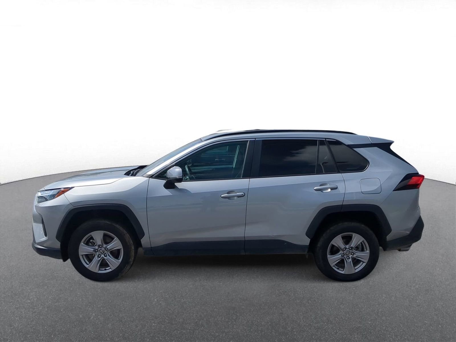 Thumbnail: 2025 Toyota RAV4 - 5