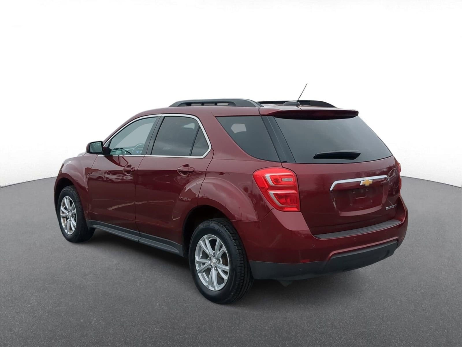 Thumbnail: 2016 Chevrolet Equinox - 6
