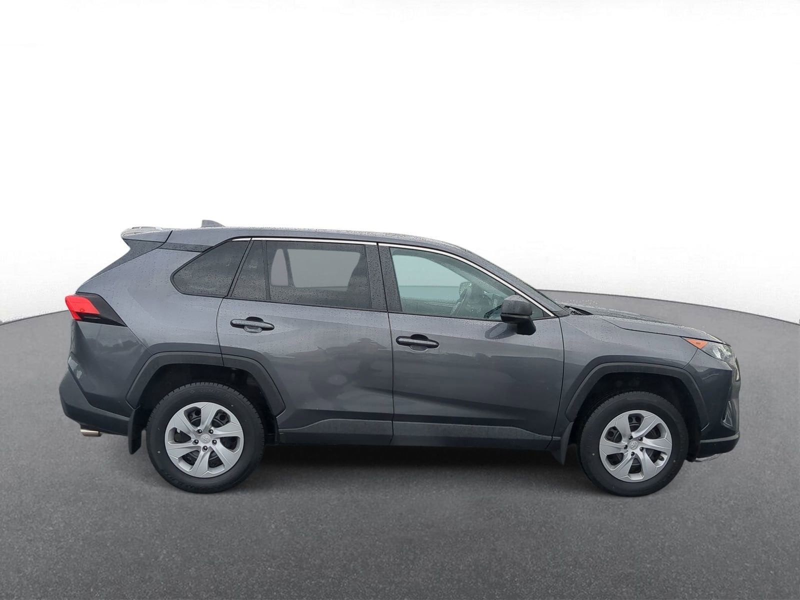 Thumbnail: 2022 Toyota RAV4 - 8